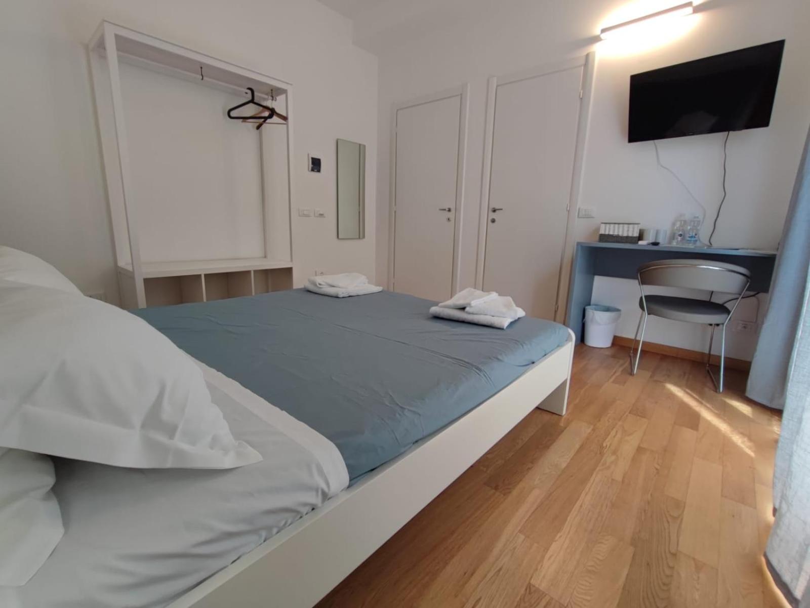 Queen Room With Spa Bath photo 2