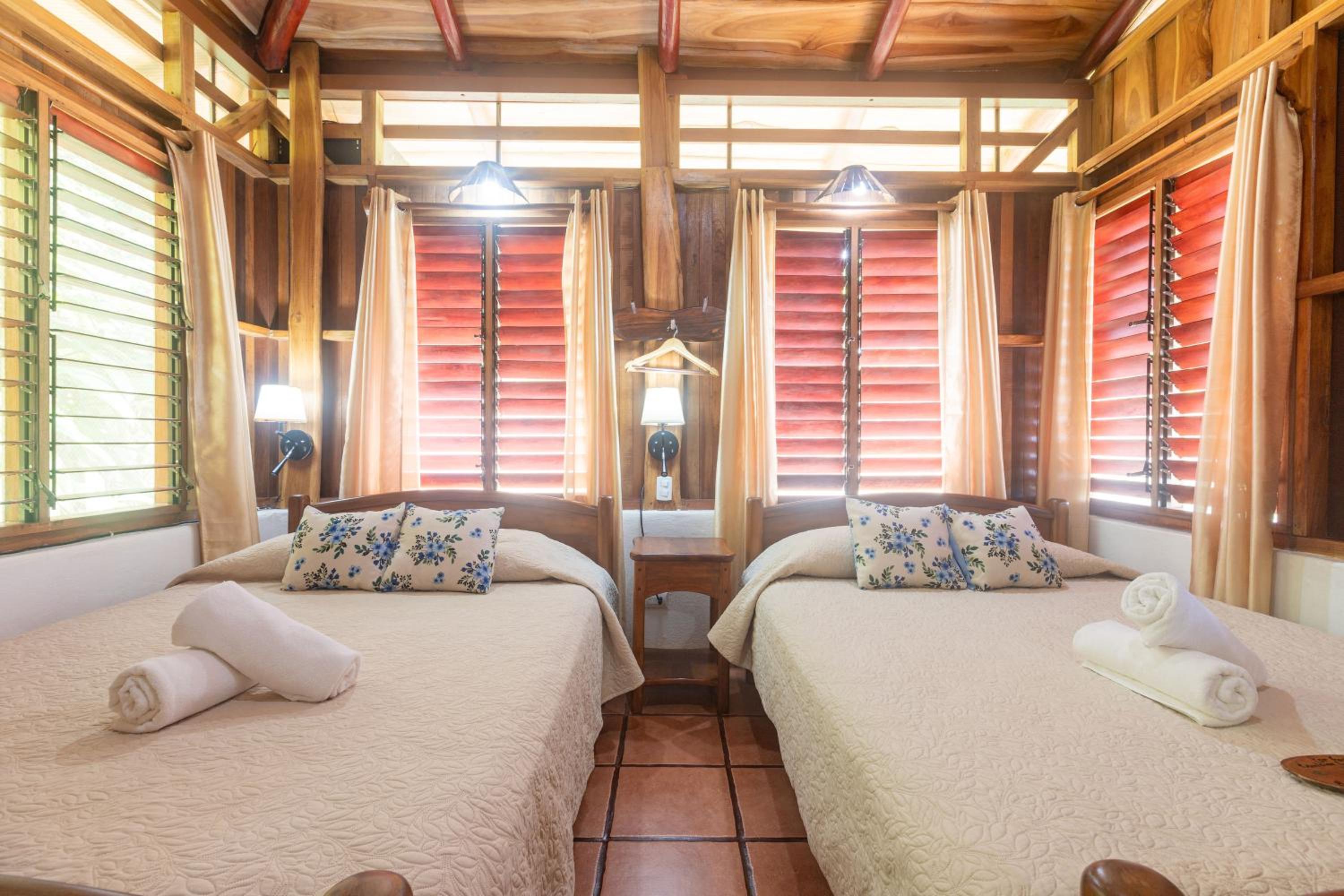 Queen Room With Sea View