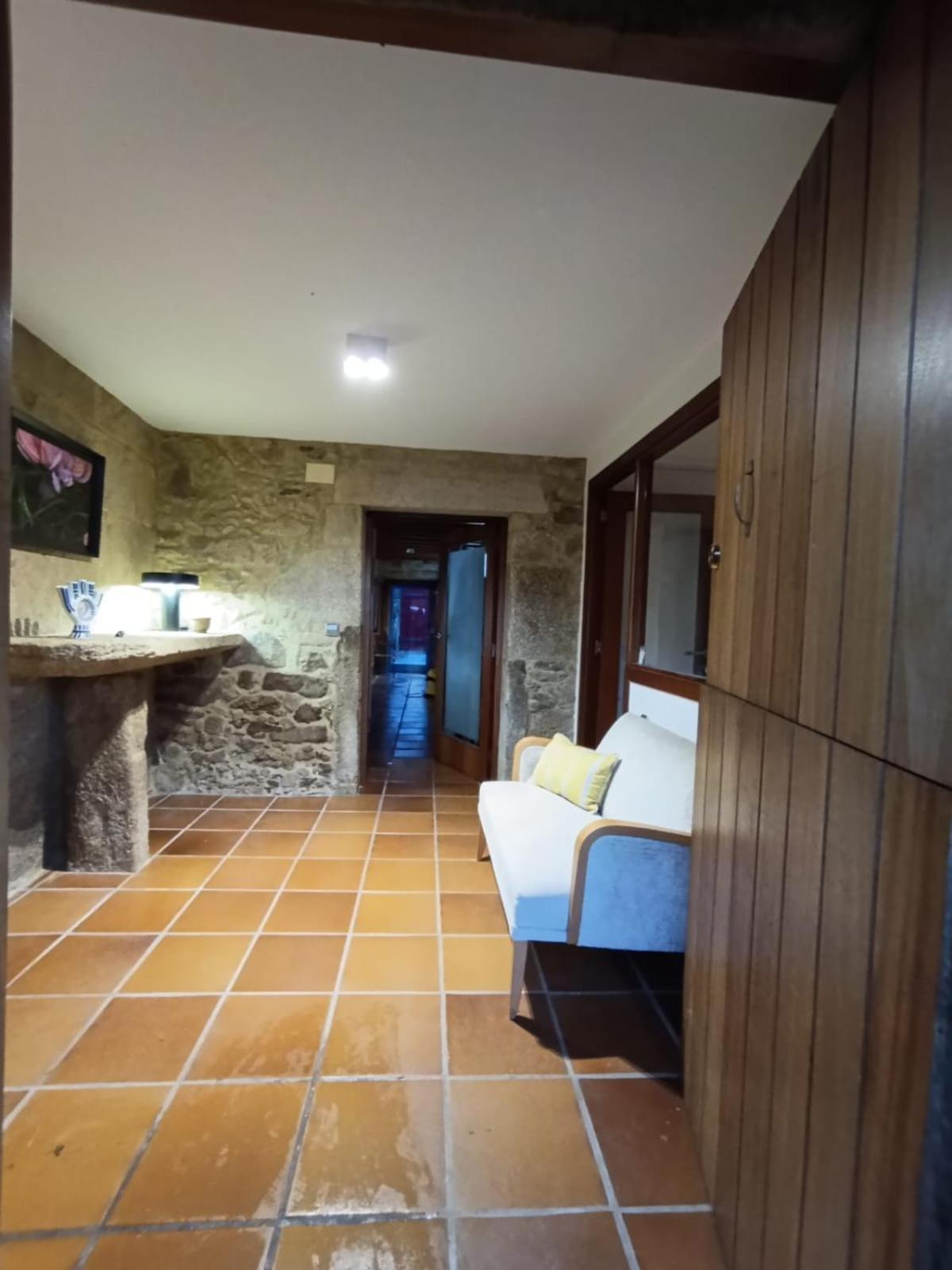 Casa de cuatro habitaciones