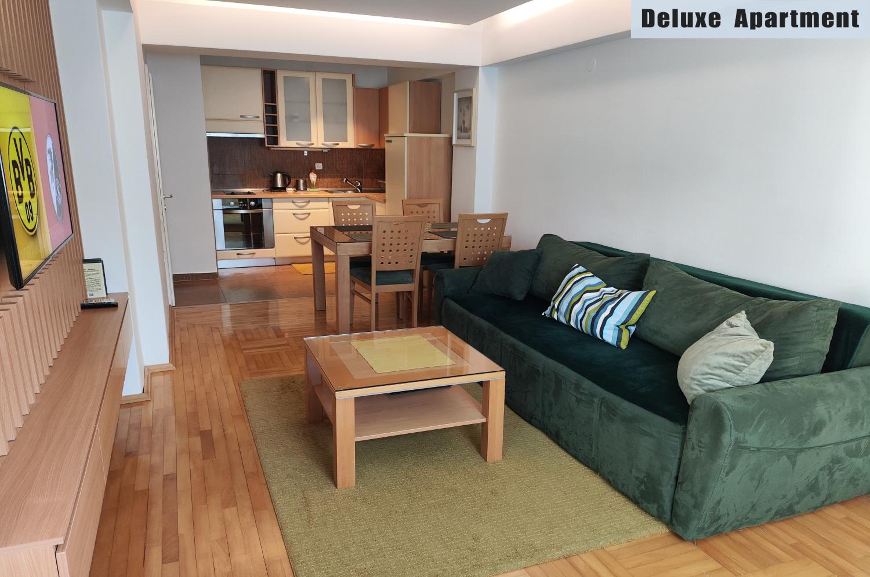 Deluxe Apartment