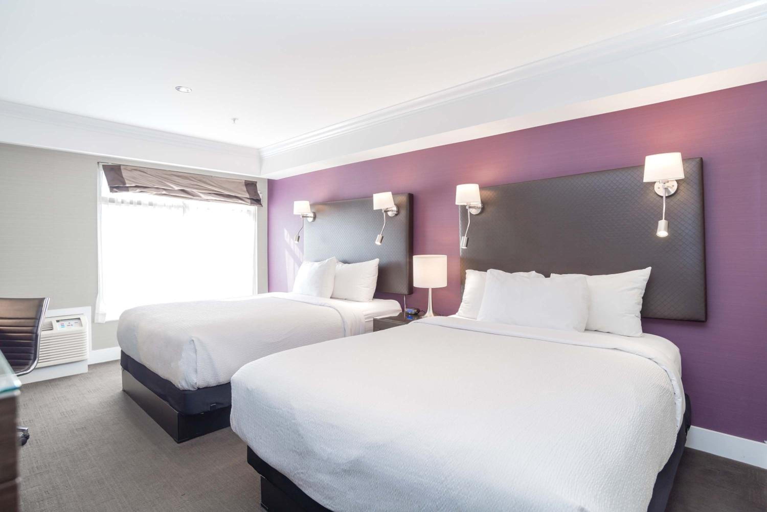 Standard Room, 2 Queen Beds, City View photo 1