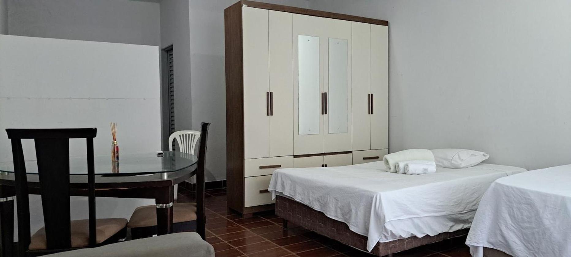 Apartment 5 photo 2