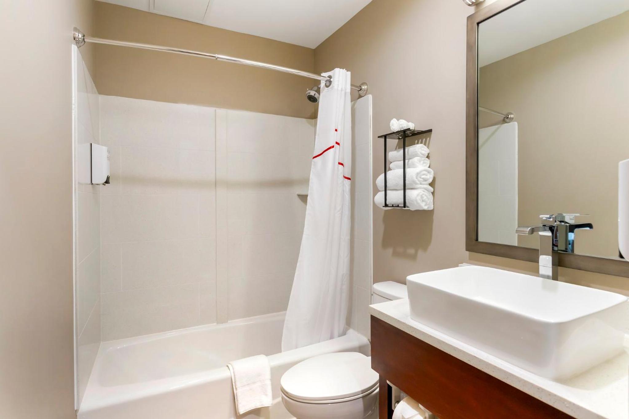 Premium Room with Two Queen Beds Smoke Free (Upgraded Bedding and Snack Box) - Photo 10