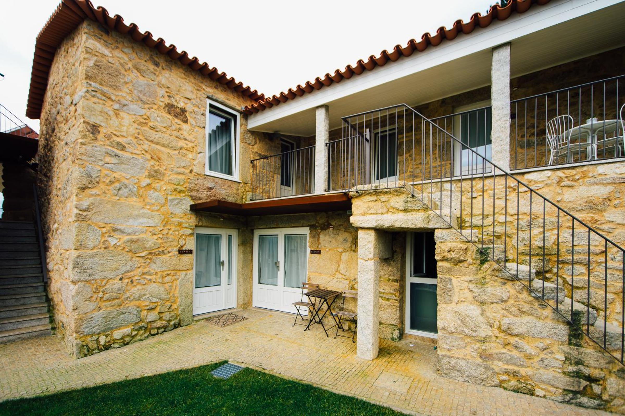 Duplex Apartment - Photo 11