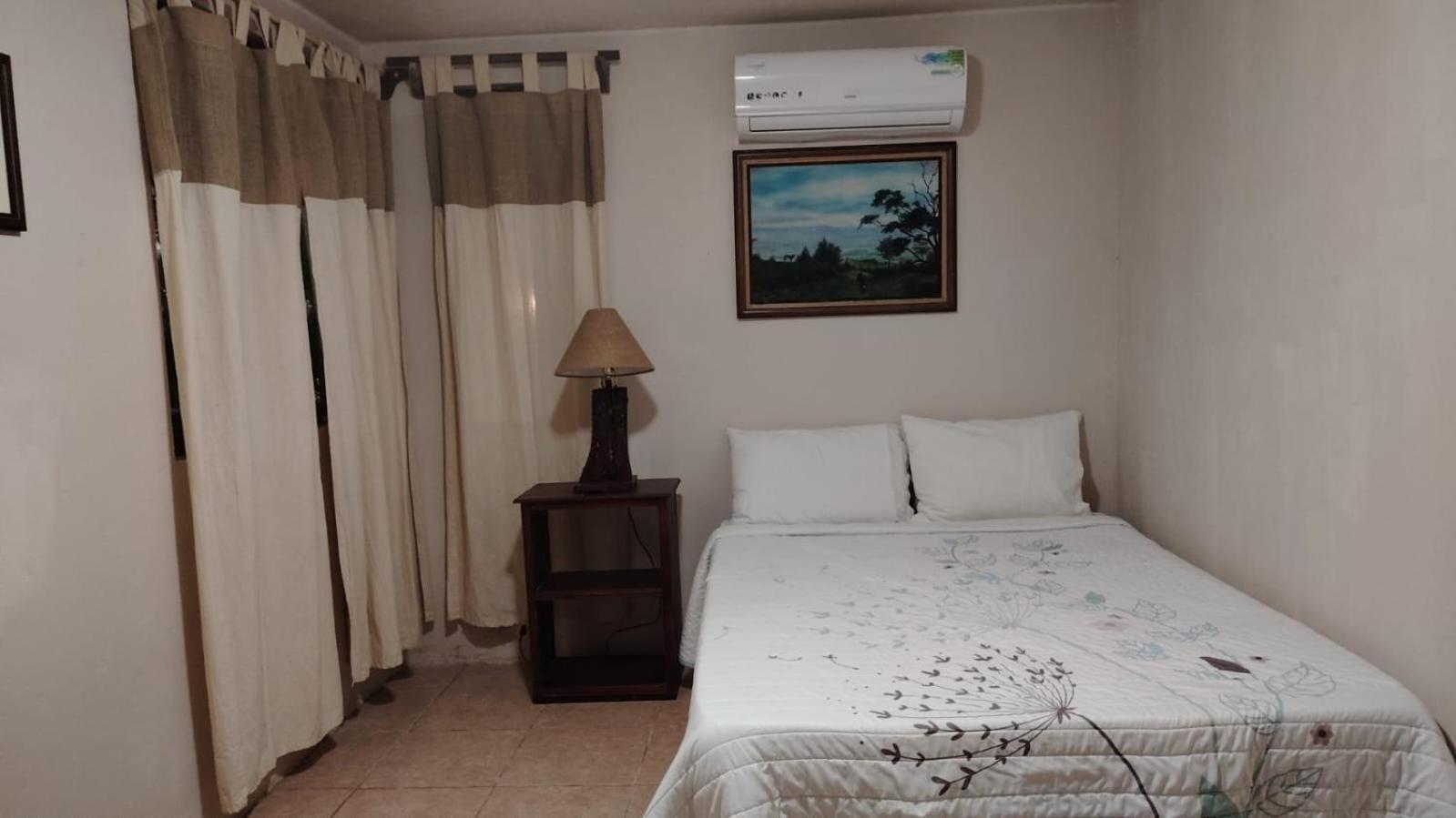 Budget Double Room photo 2