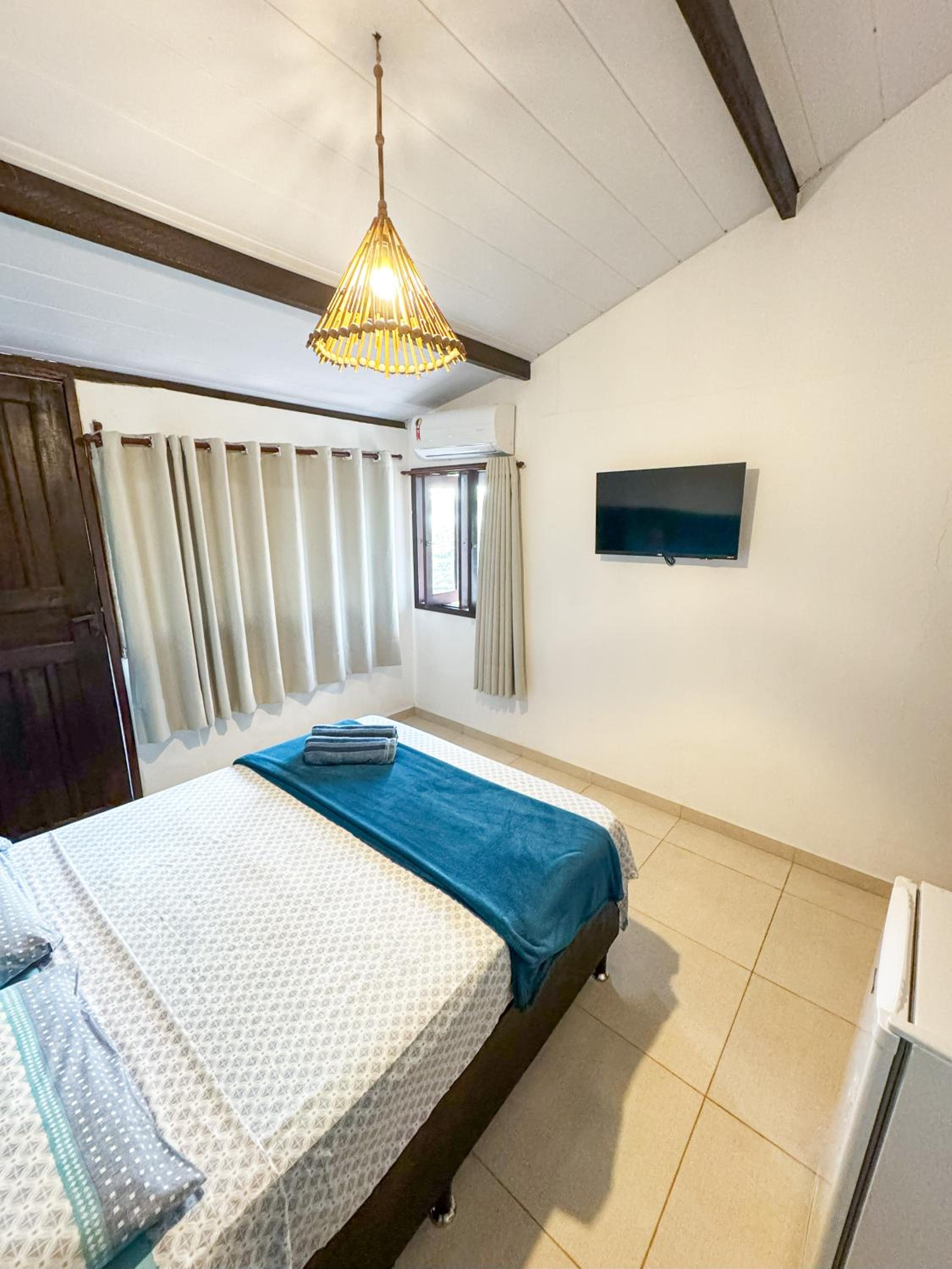 Executive Suite - Photo 6