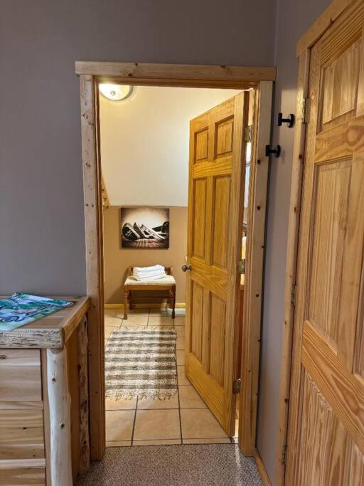 One-Bedroom House photo 1