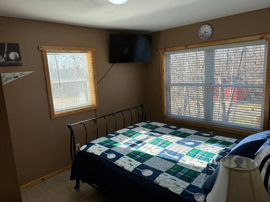 One-Bedroom House photo 2