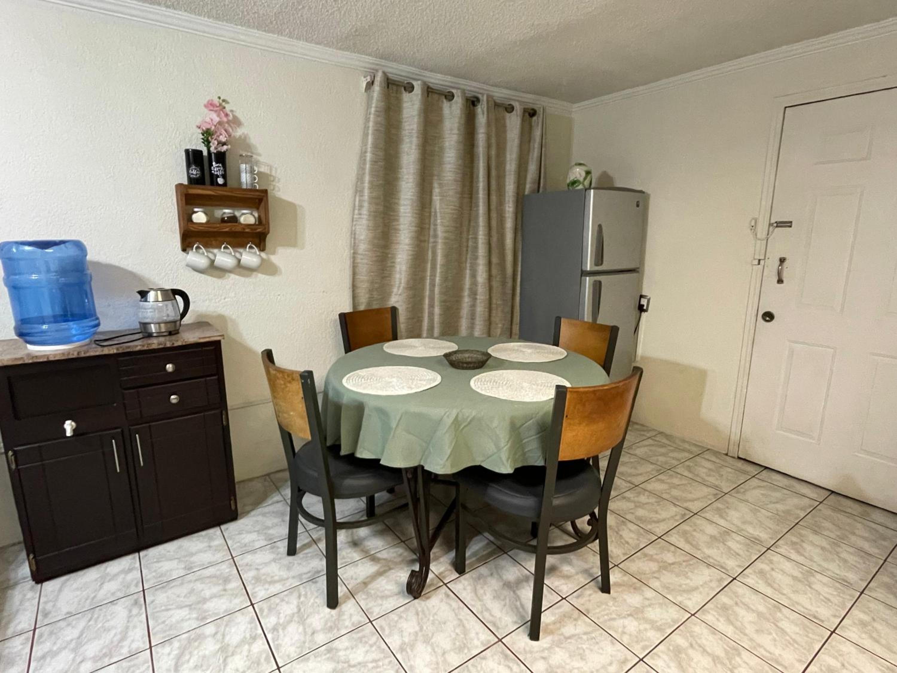 Two-Bedroom House photo 2