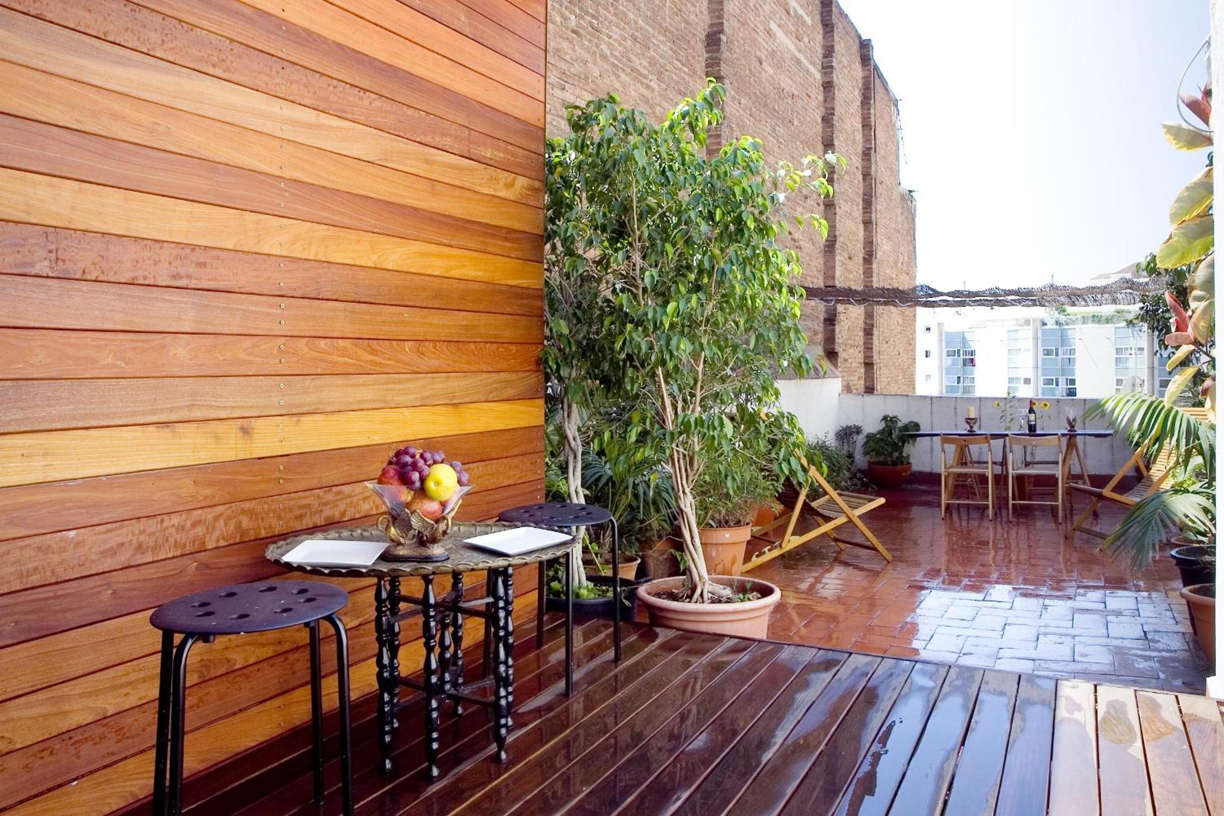 Apartment with Terrace