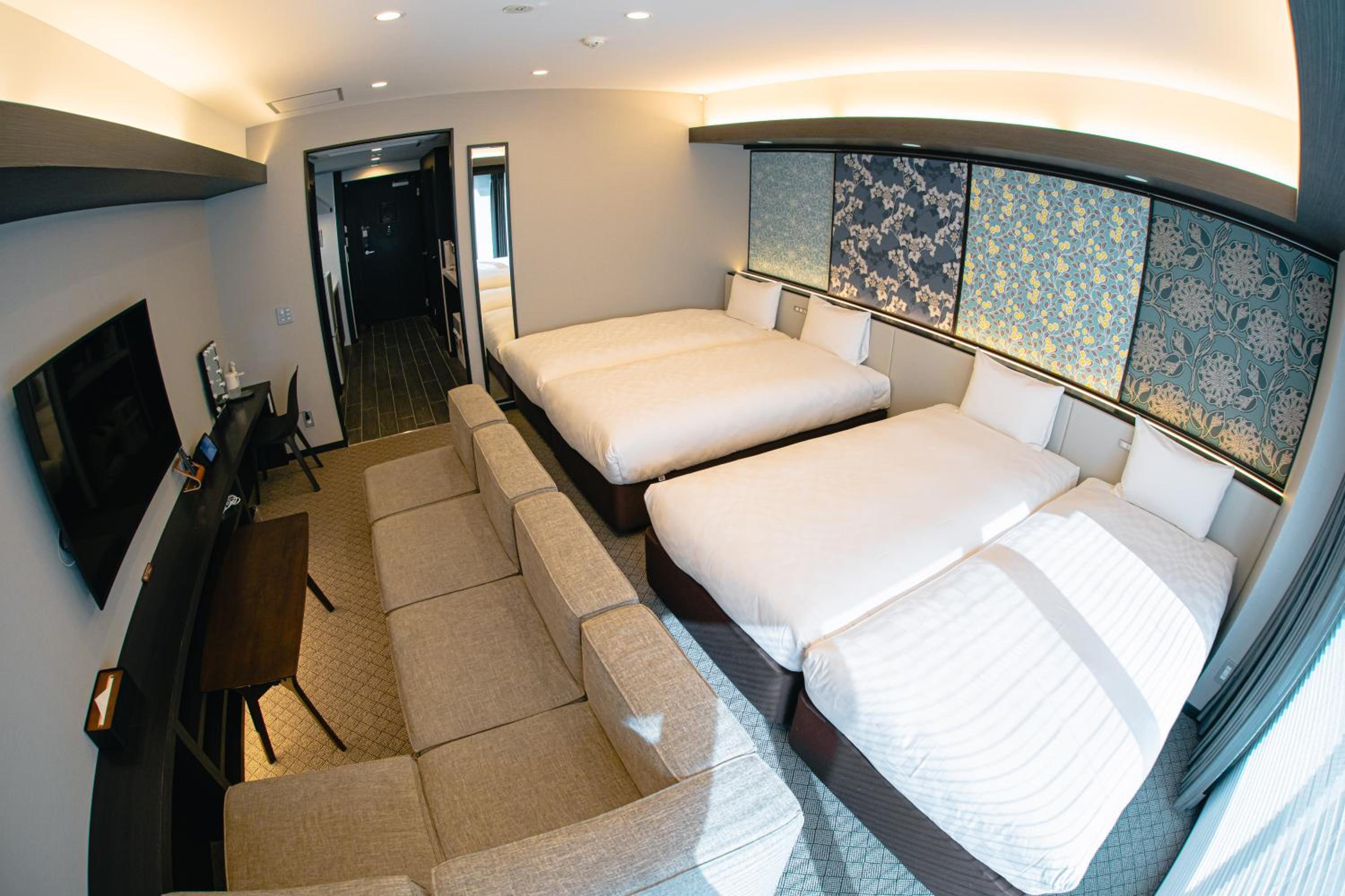 Comfort Quadruple Room - Photo 17