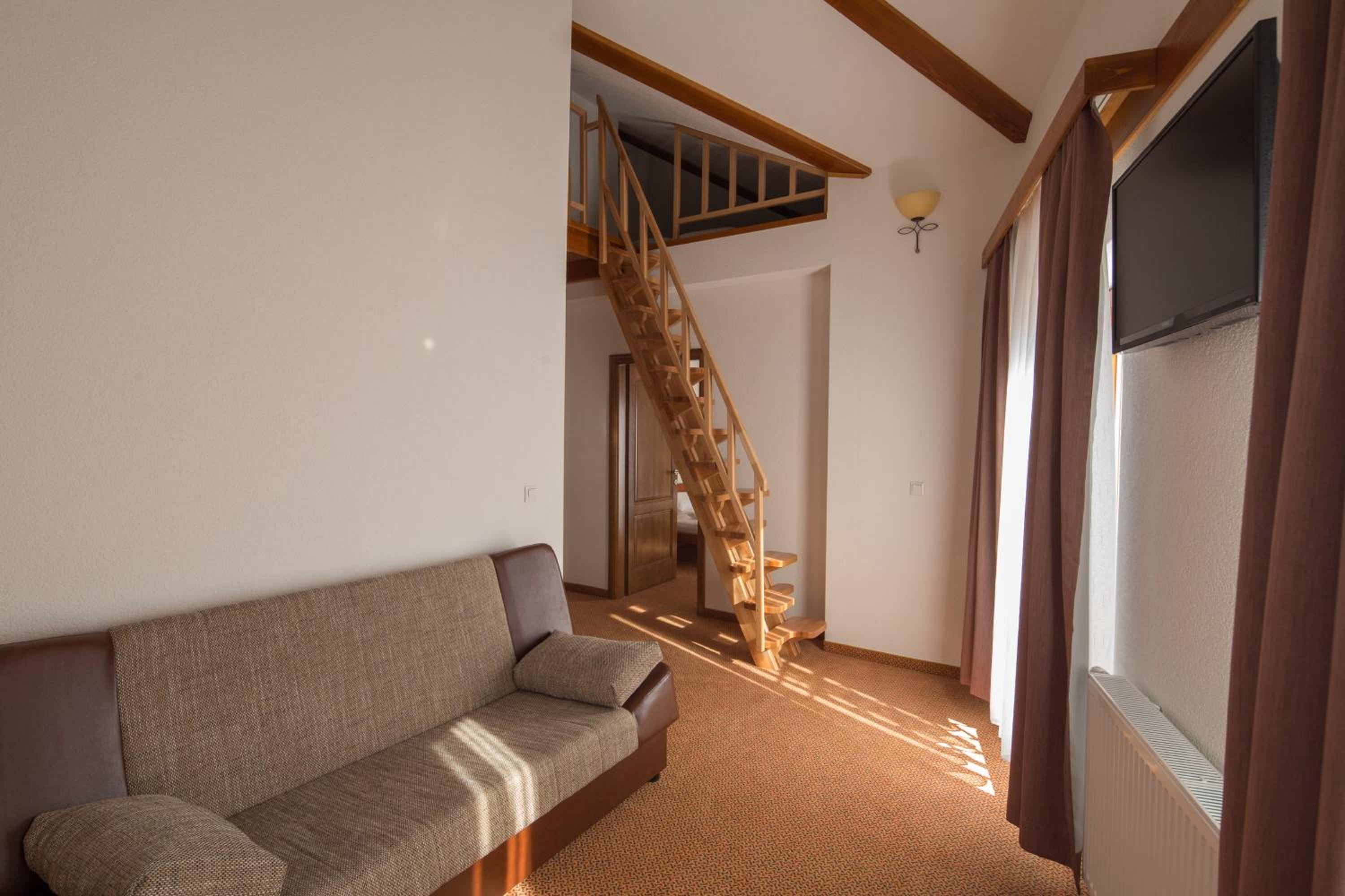 Family Room photo 1