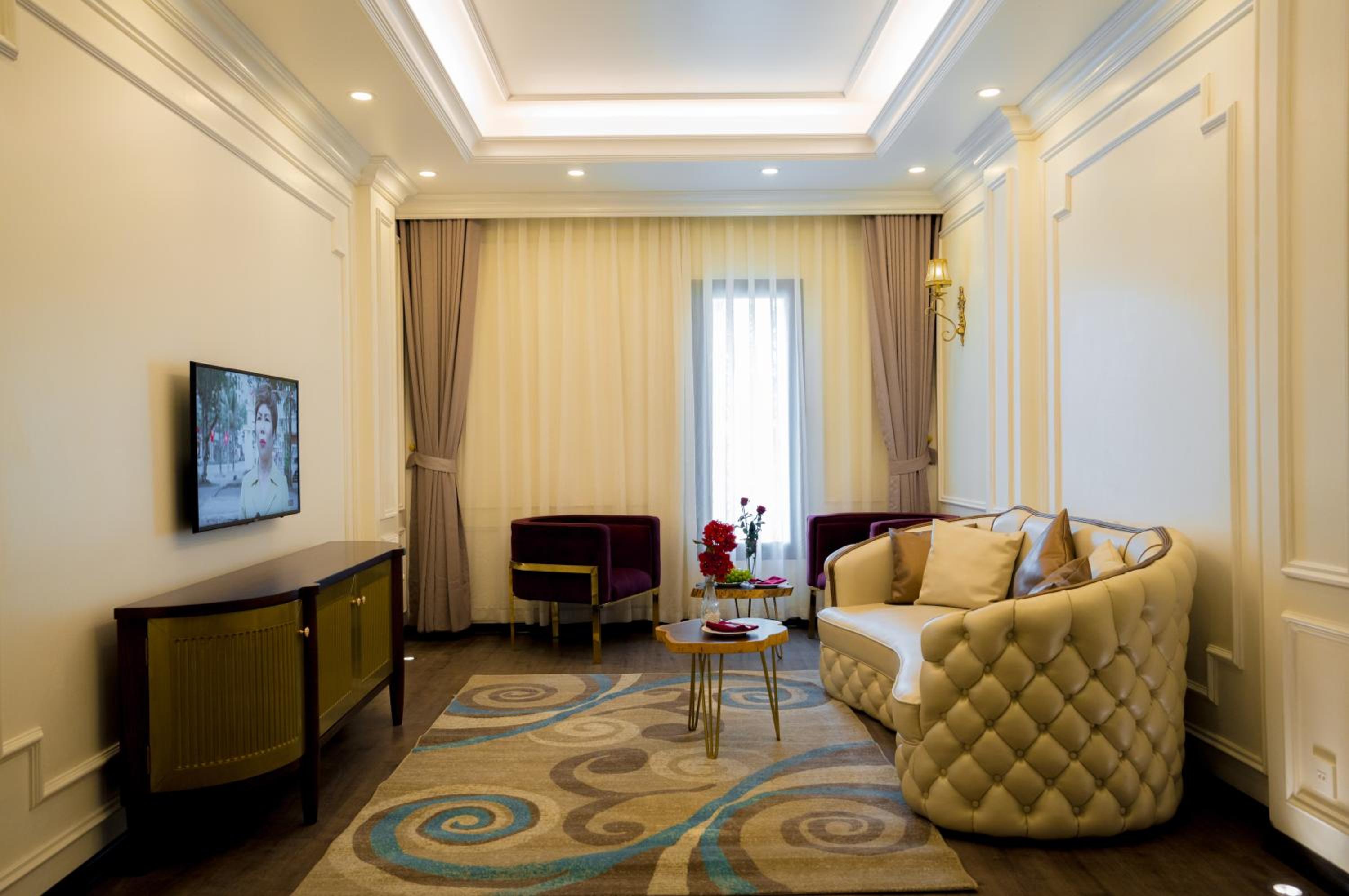 Executive Suite