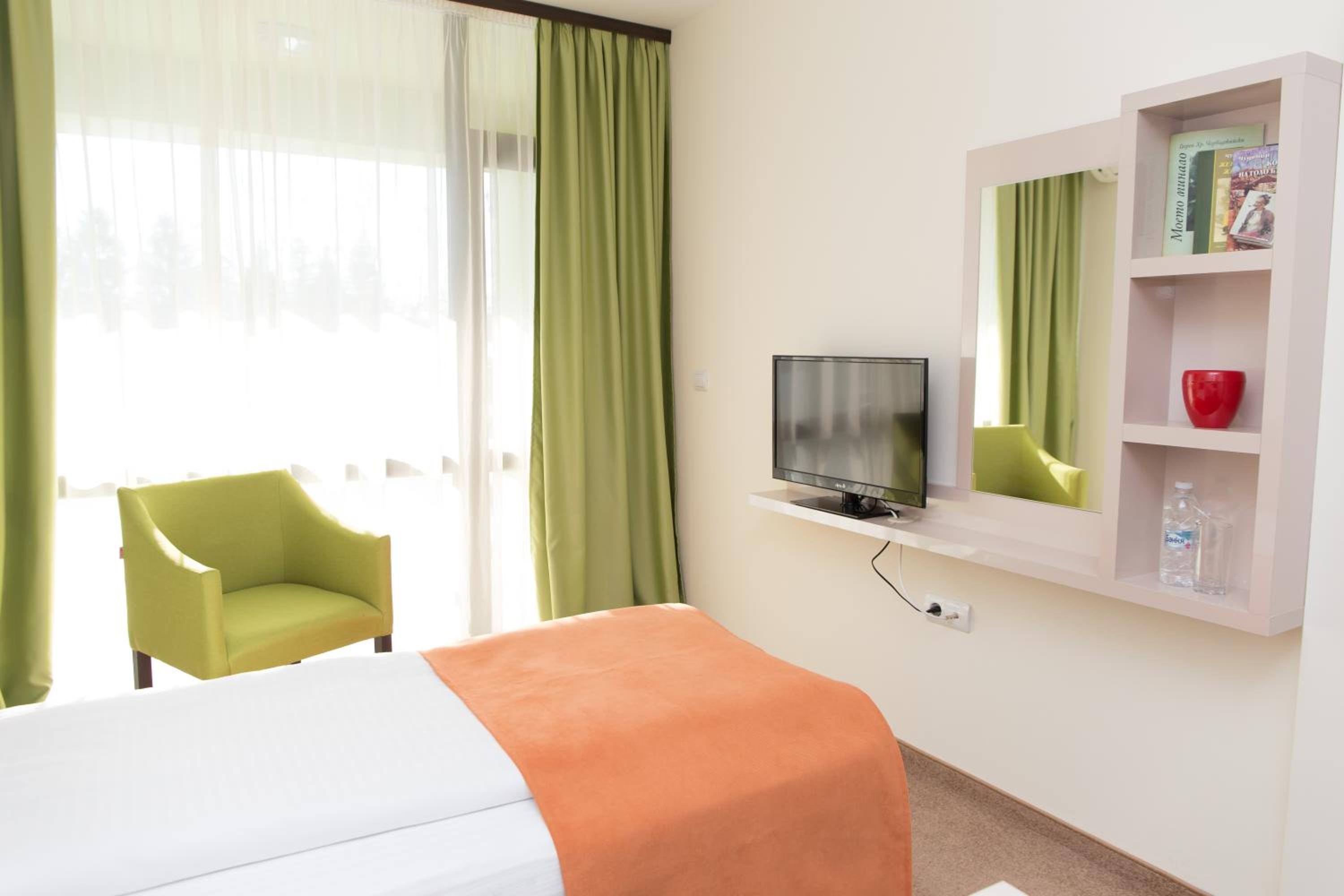 Single Room photo 2