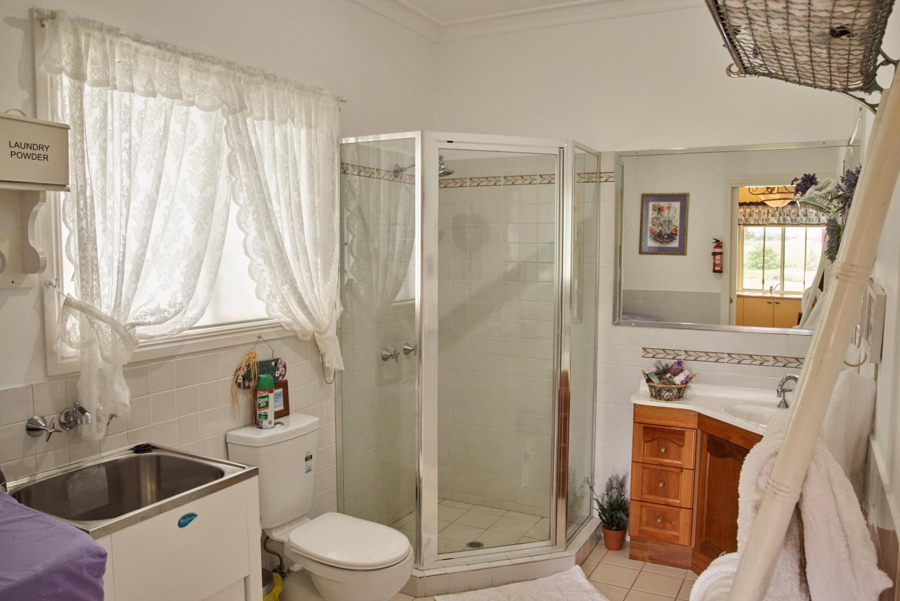 Two-Bedroom House photo 2