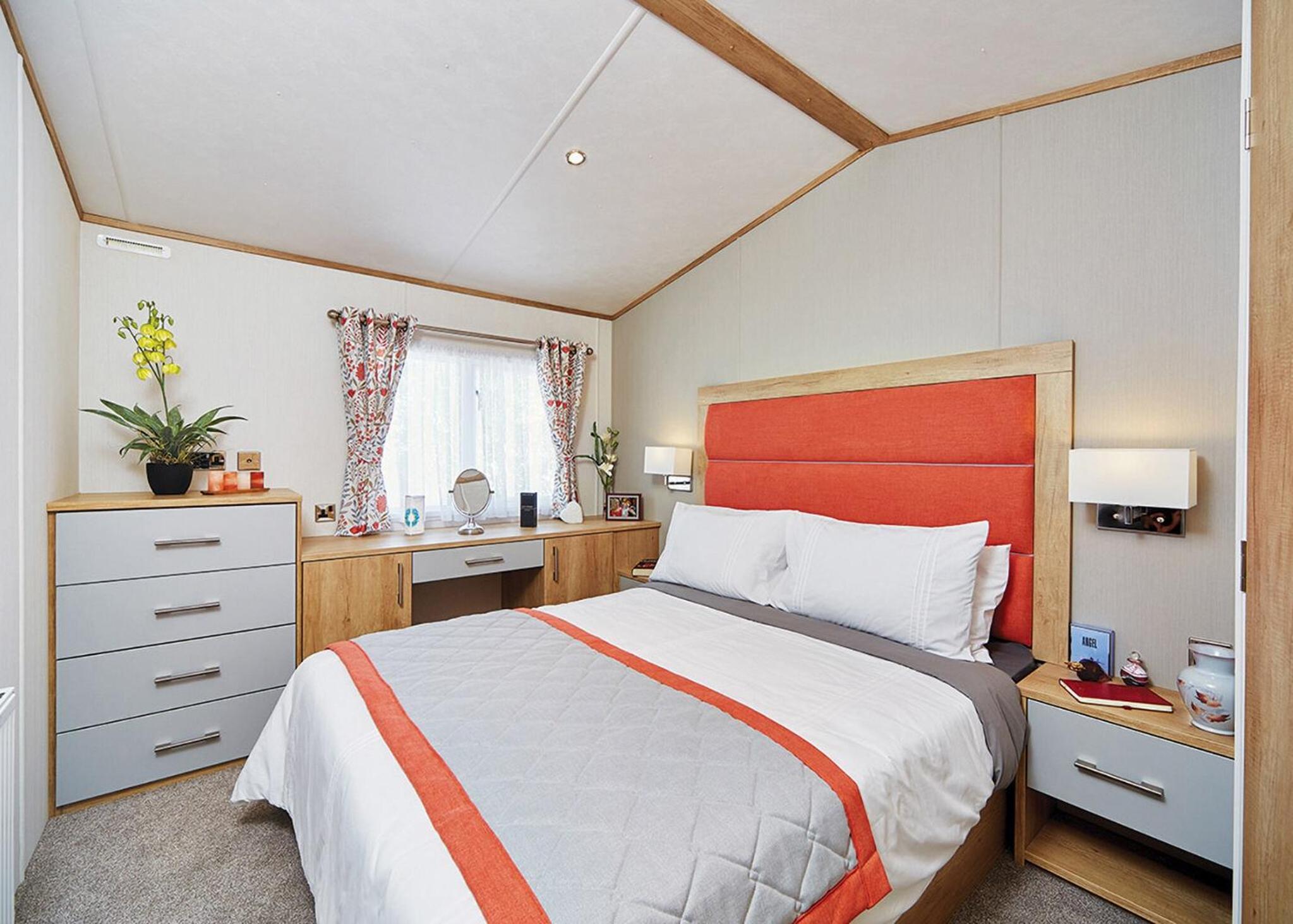 Two-Bedroom Holiday Home 4 photo 3