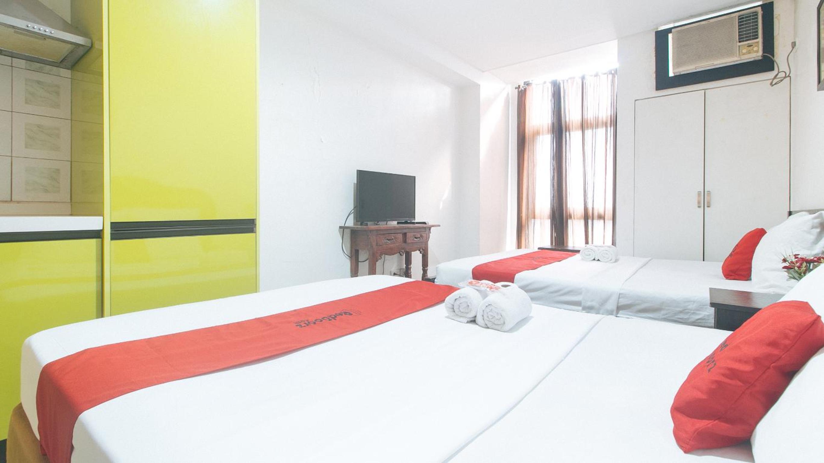 Quadruple Room - Photo 5