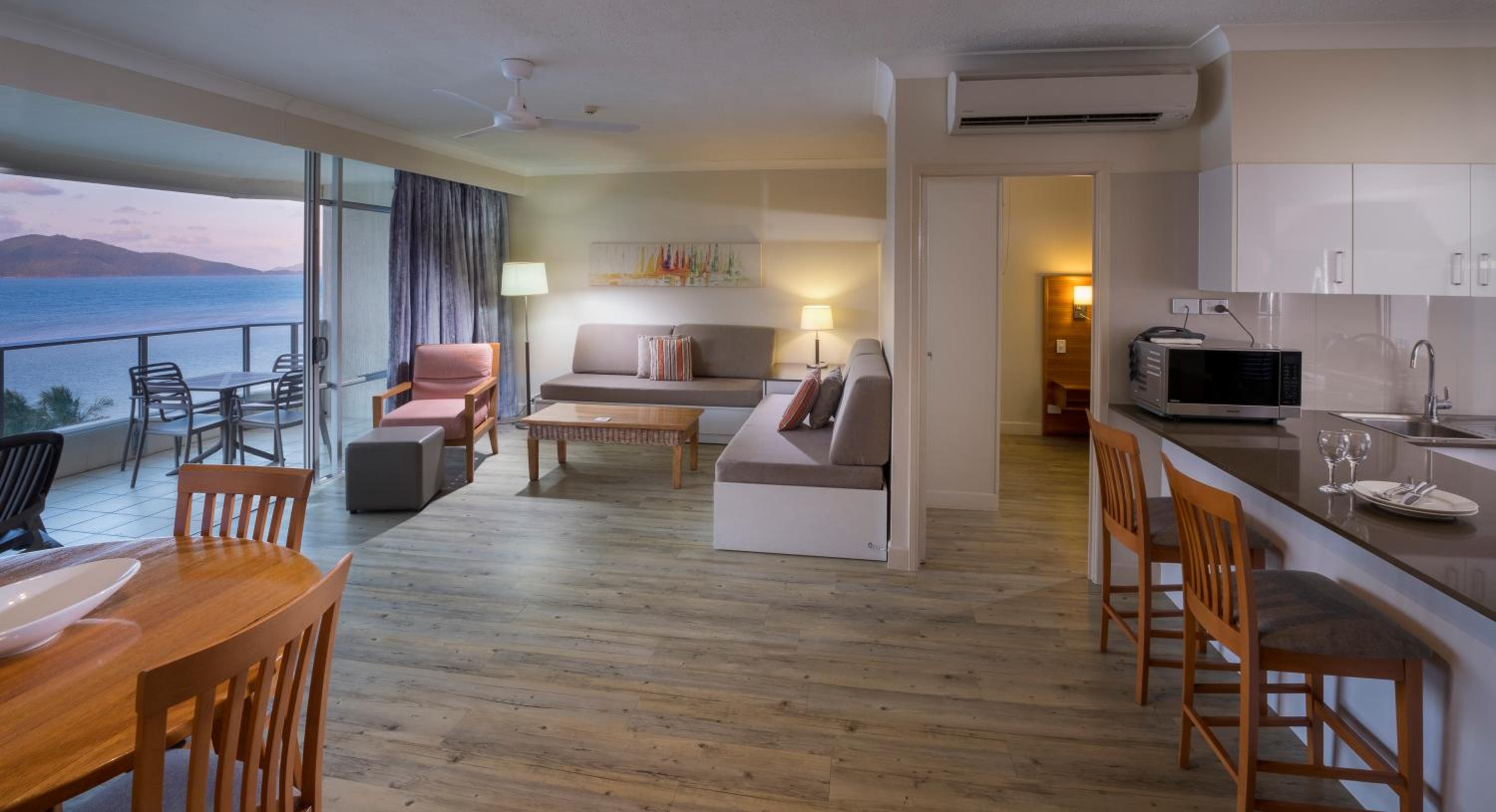 One-Bedroom Apartment with Sea View