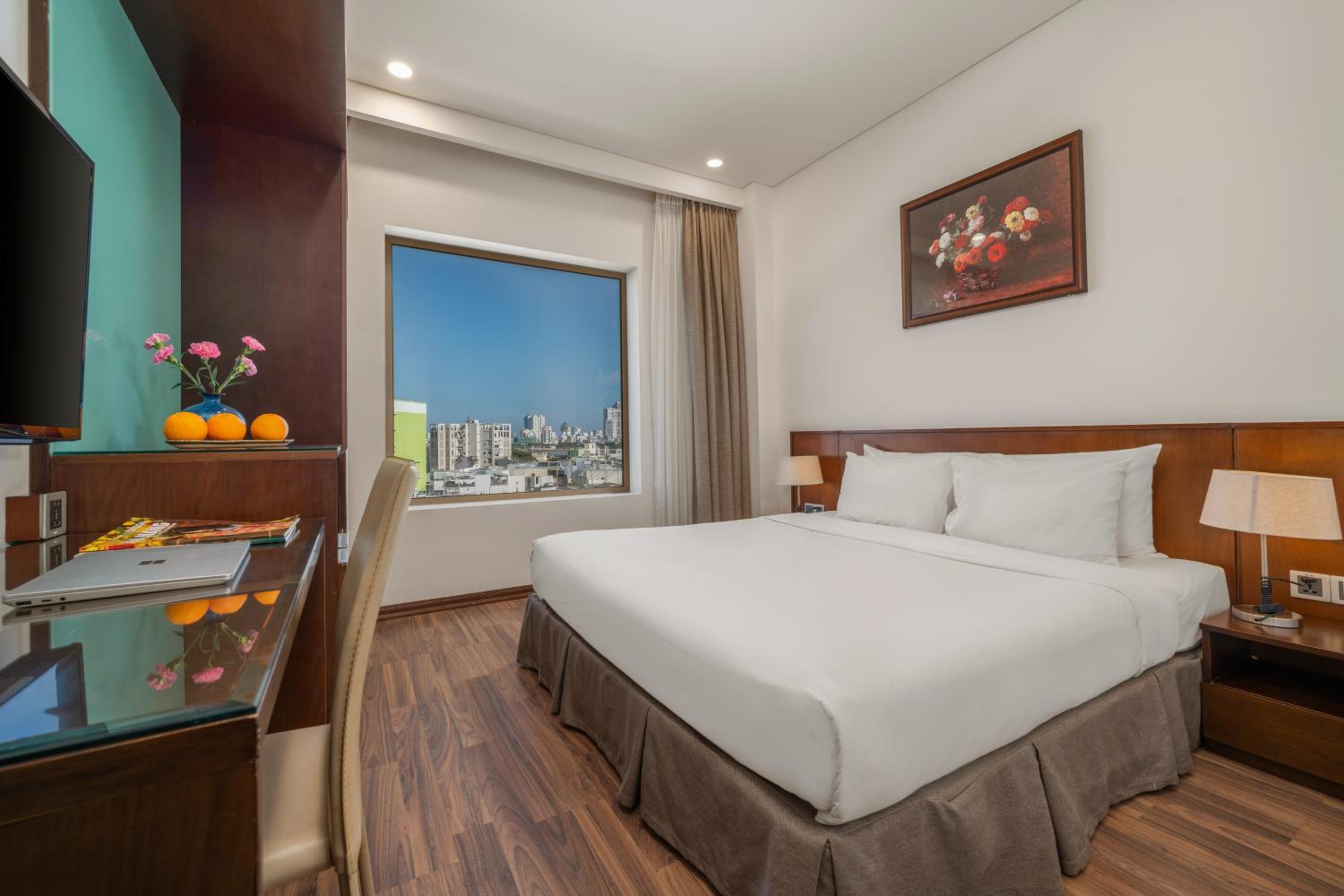 Superior Double Room with City View