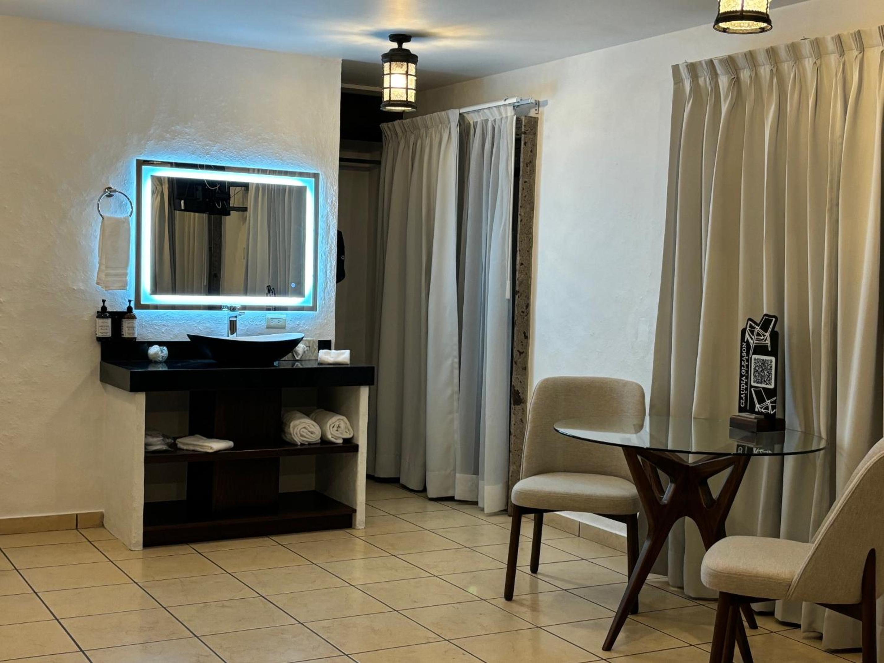 Two-Bedroom Suite