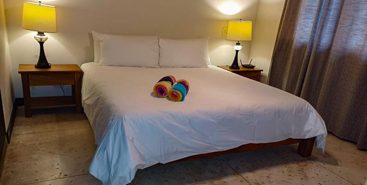 Three-Bedroom Villa photo 1