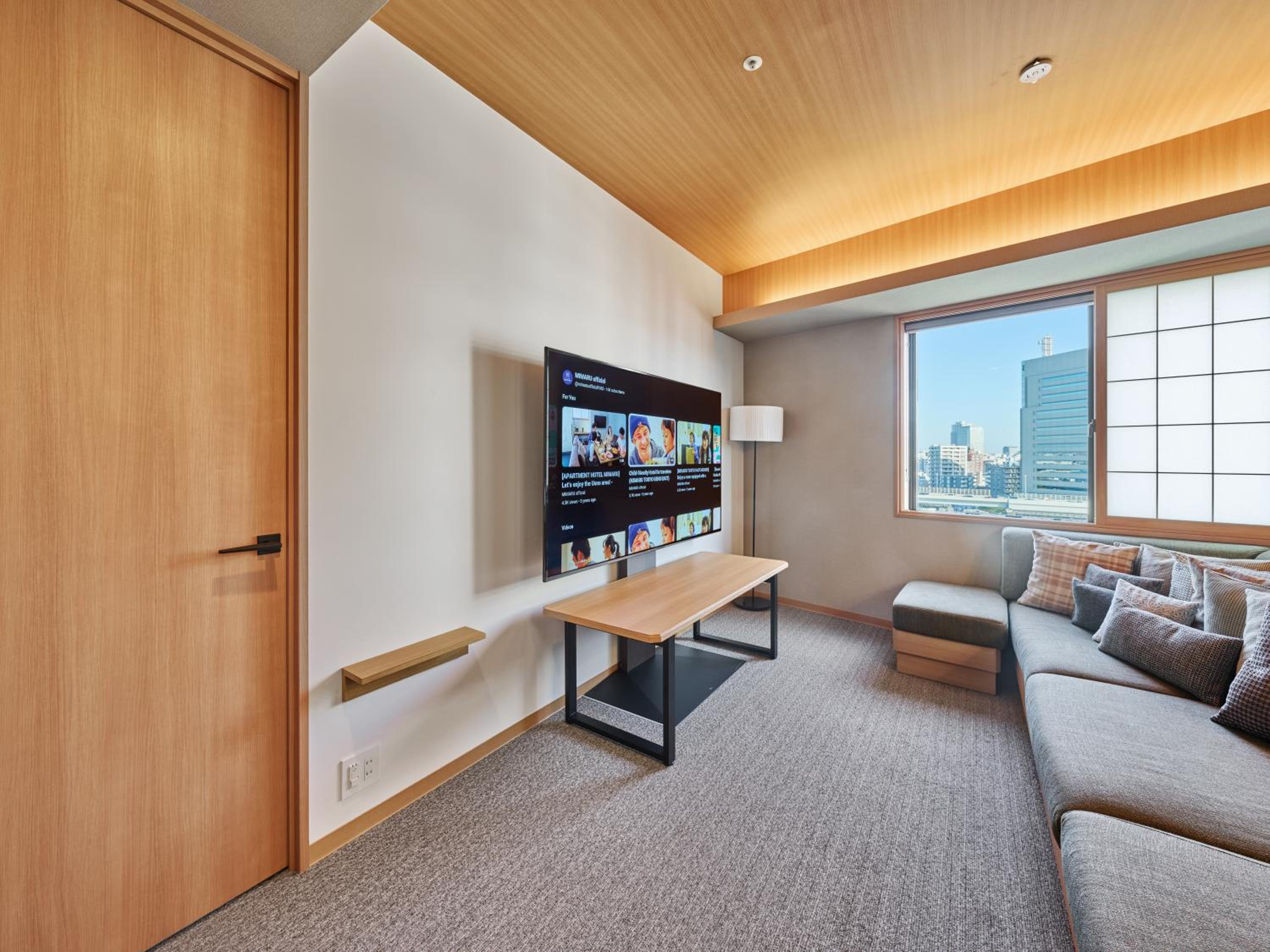 Two-Bedroom Suite with Living Room Sofa photo 2