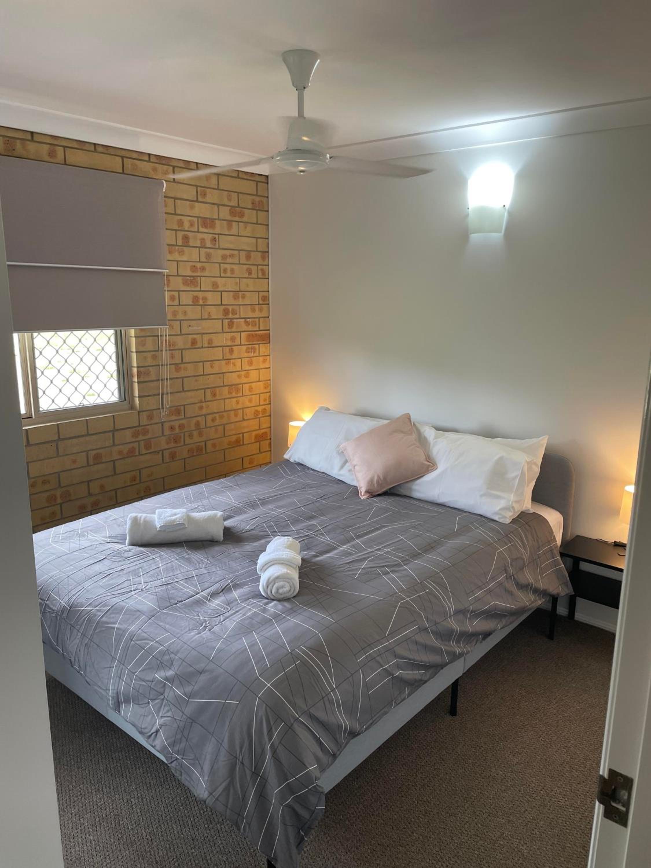 Three-Bedroom House photo 2