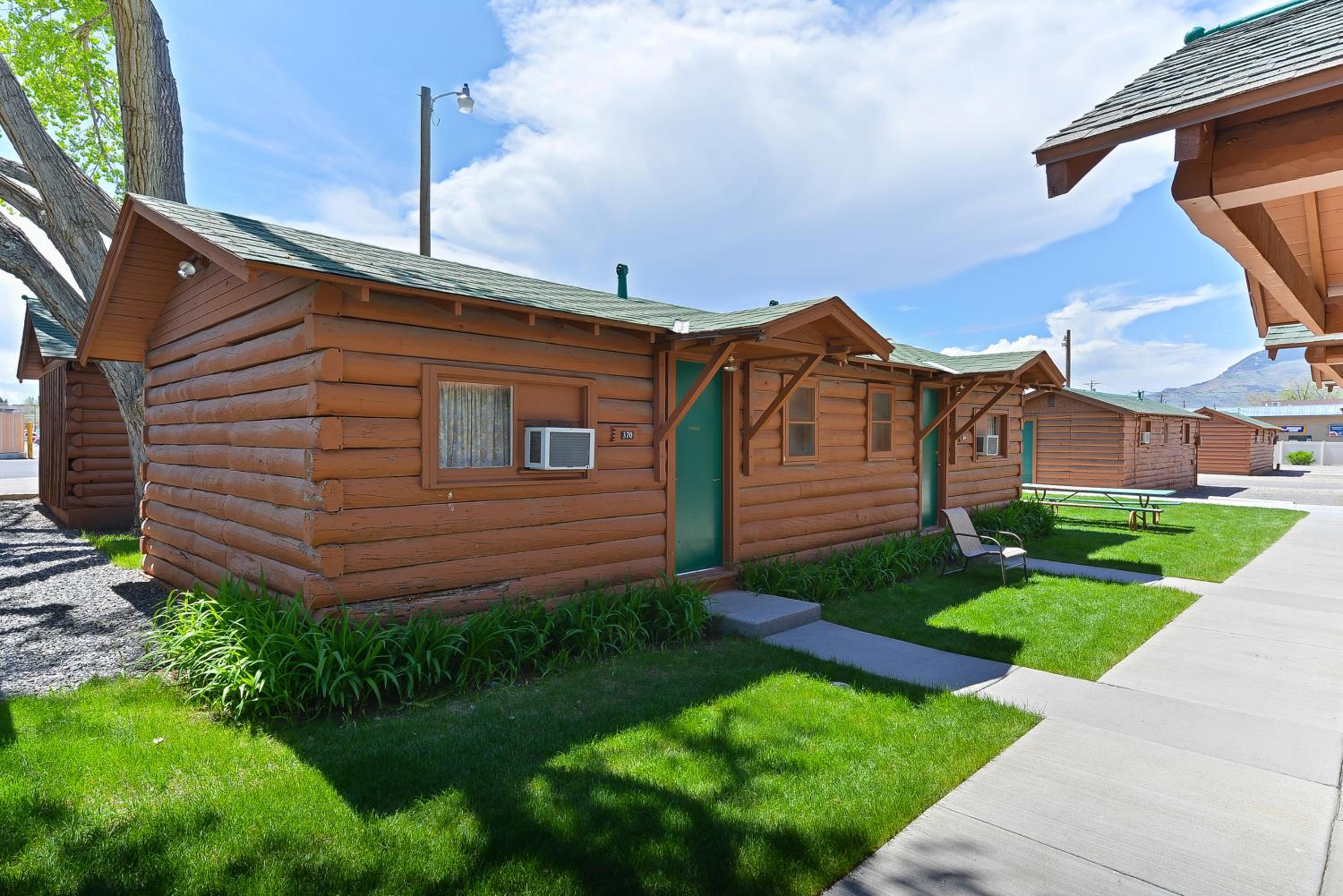 Family Cabin photo 2