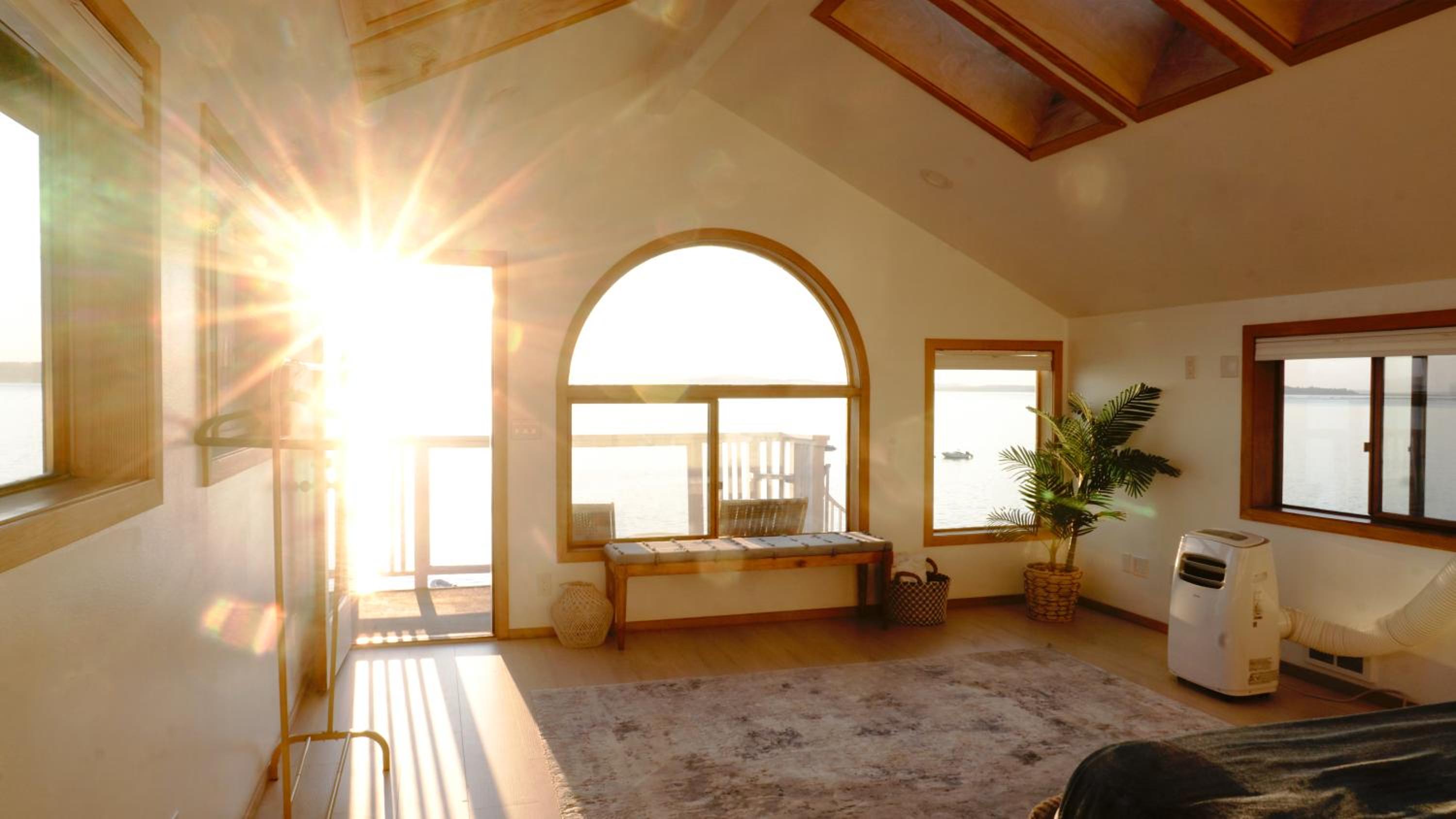 Seven-Bedroom House photo 1