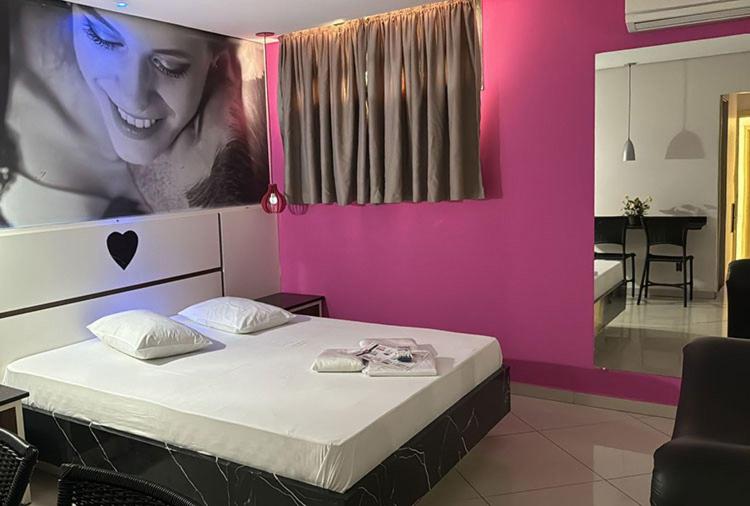 Suite with Spa Bath photo 2