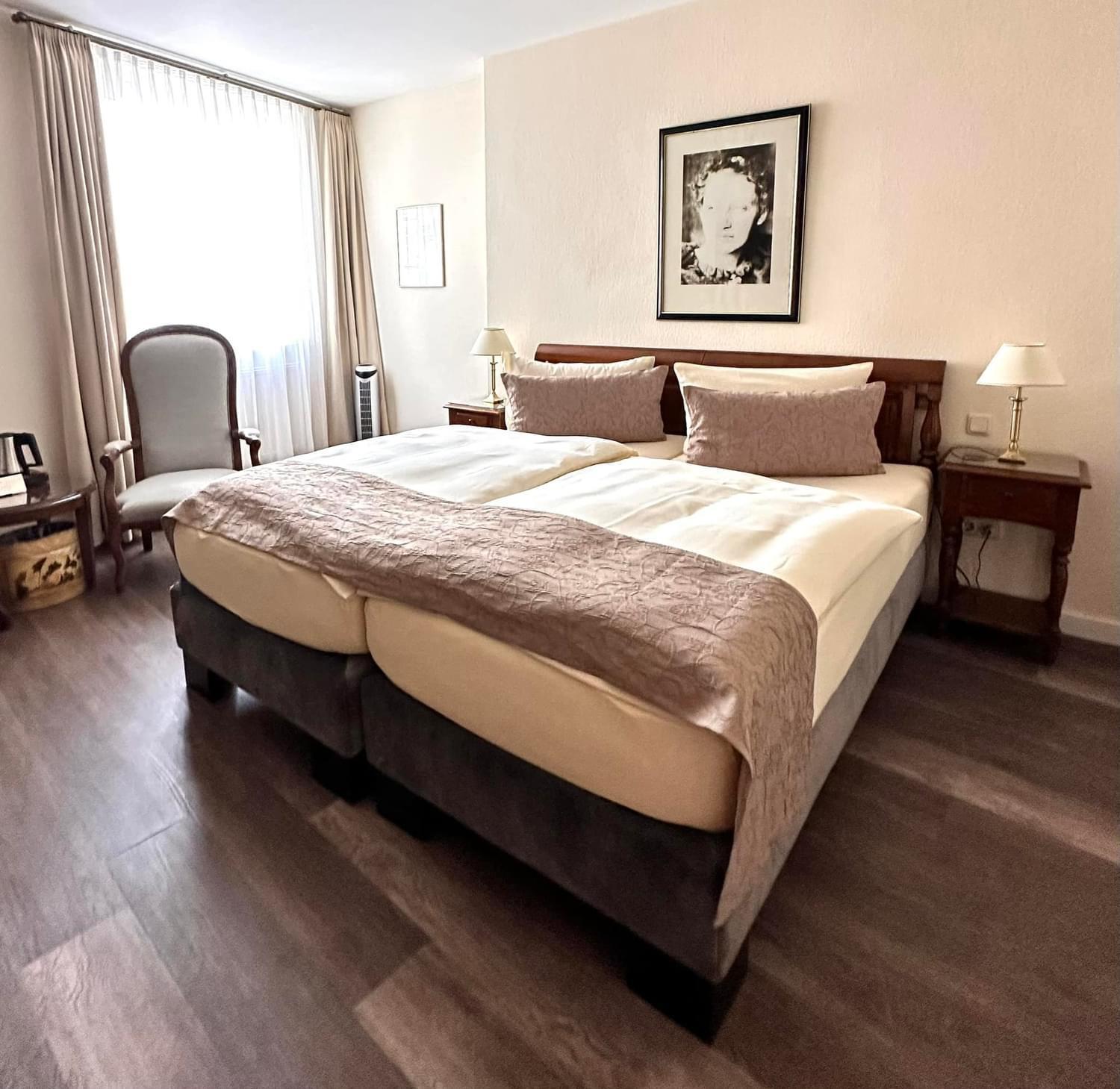 Double Room - Photo 4
