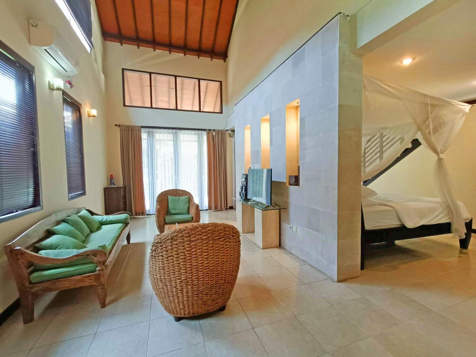 Two-Bedroom Villa - Photo 4