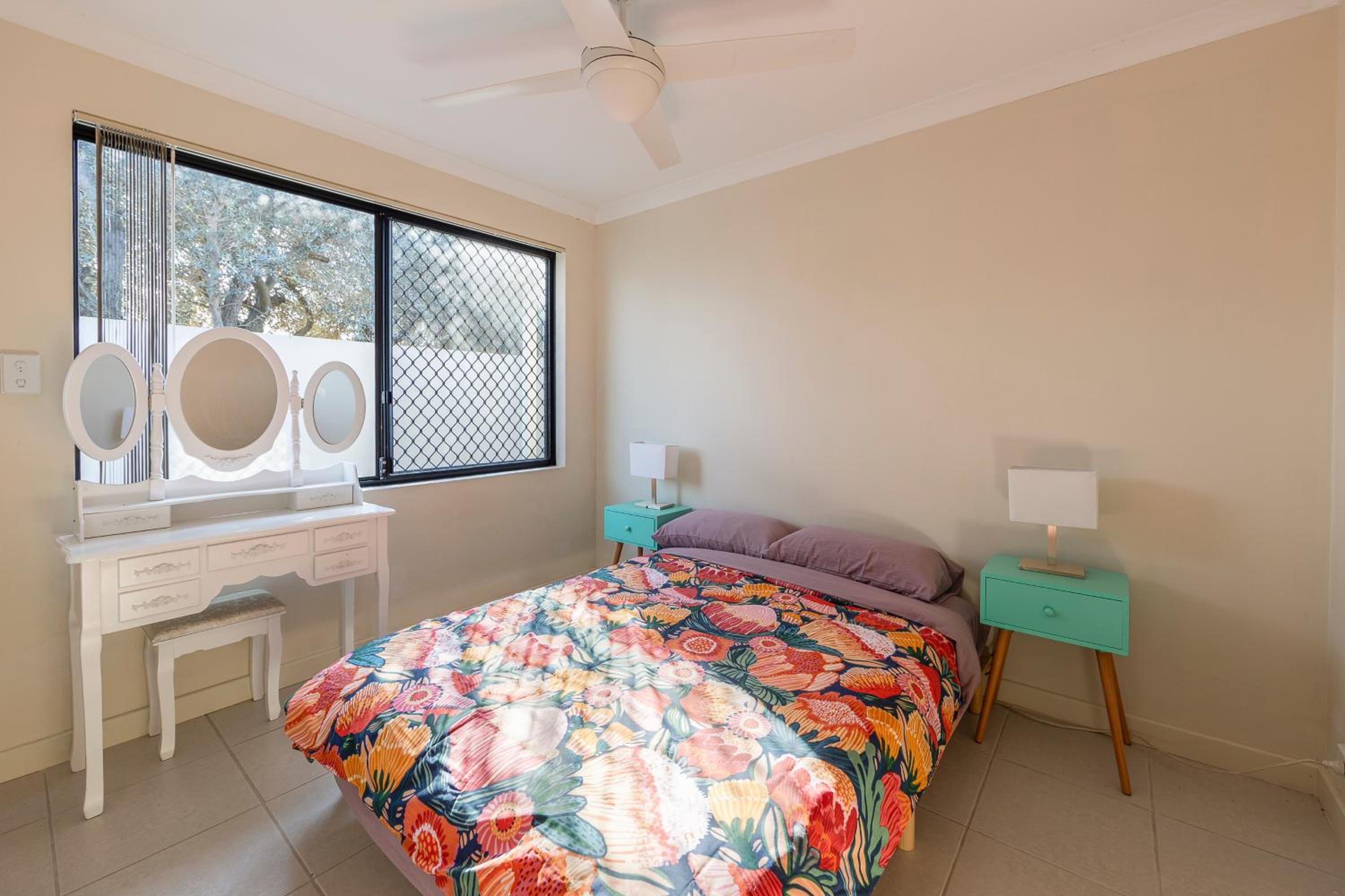 Four-Bedroom House photo 1