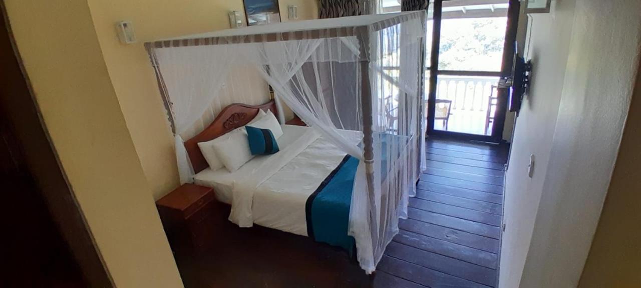 Double Room With Balcony photo 1