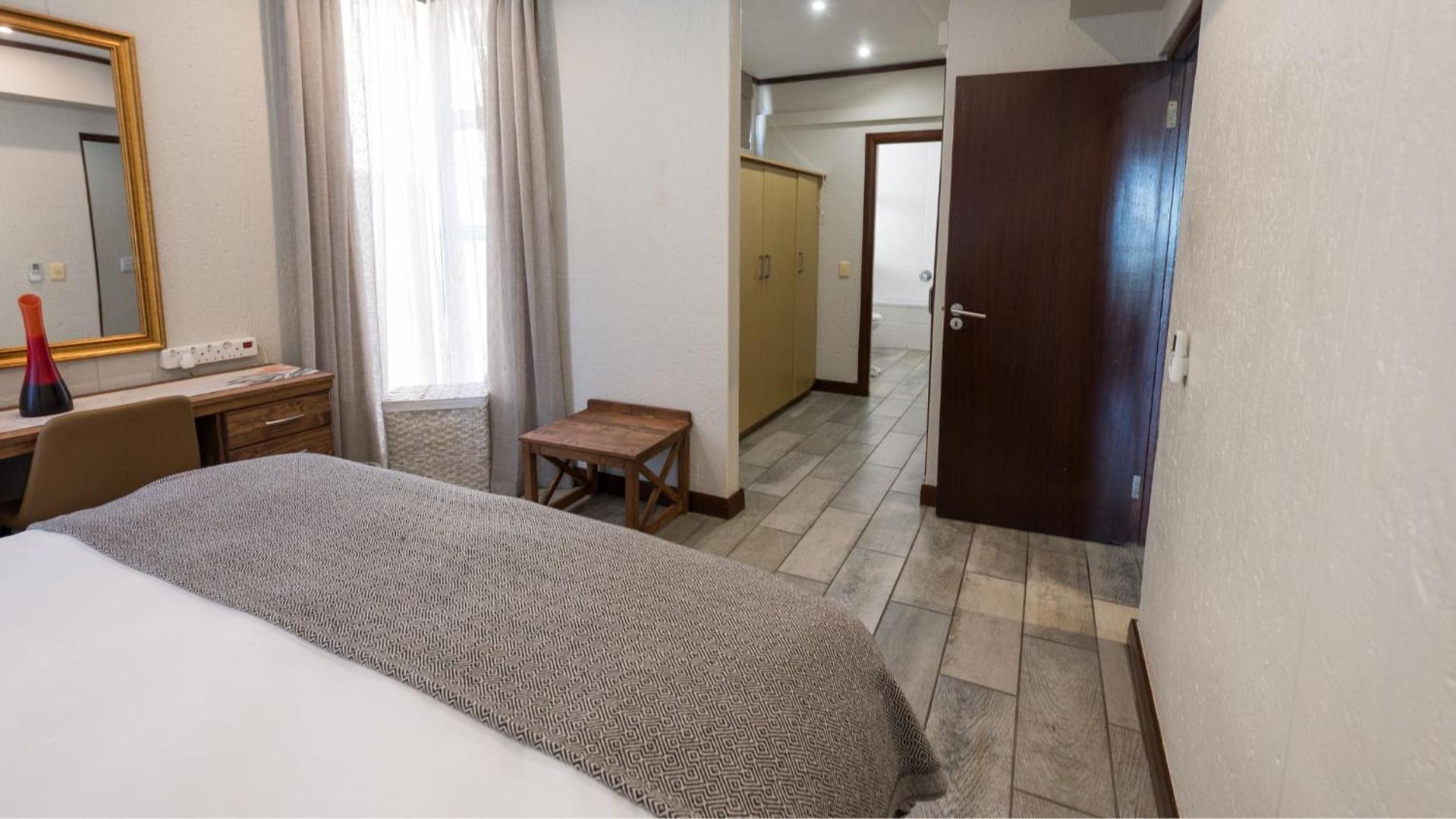 Two-Bedroom Apartment with Ocean View photo 3