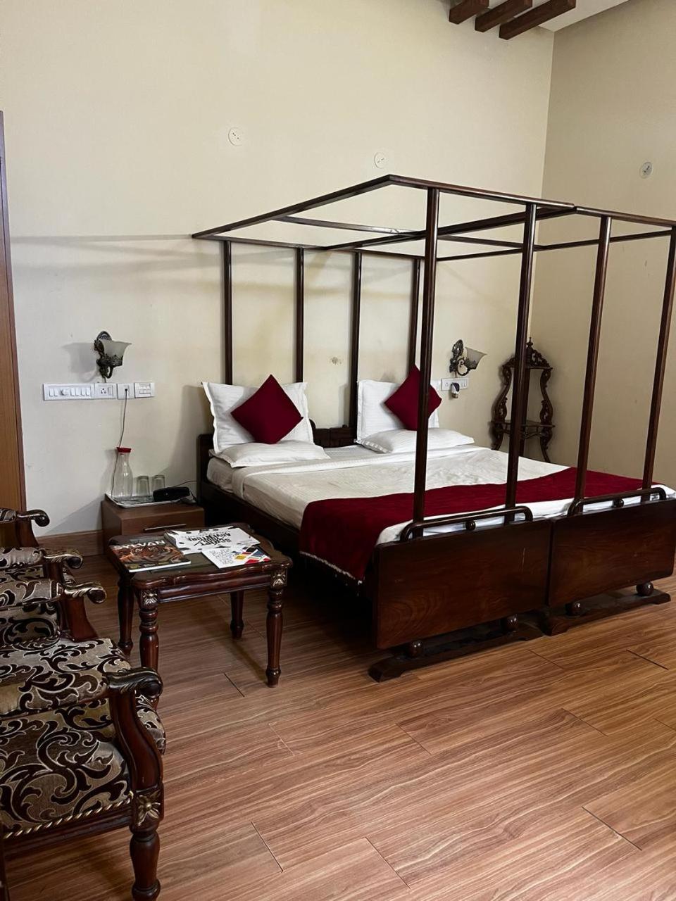 Deluxe Double Room photo 3