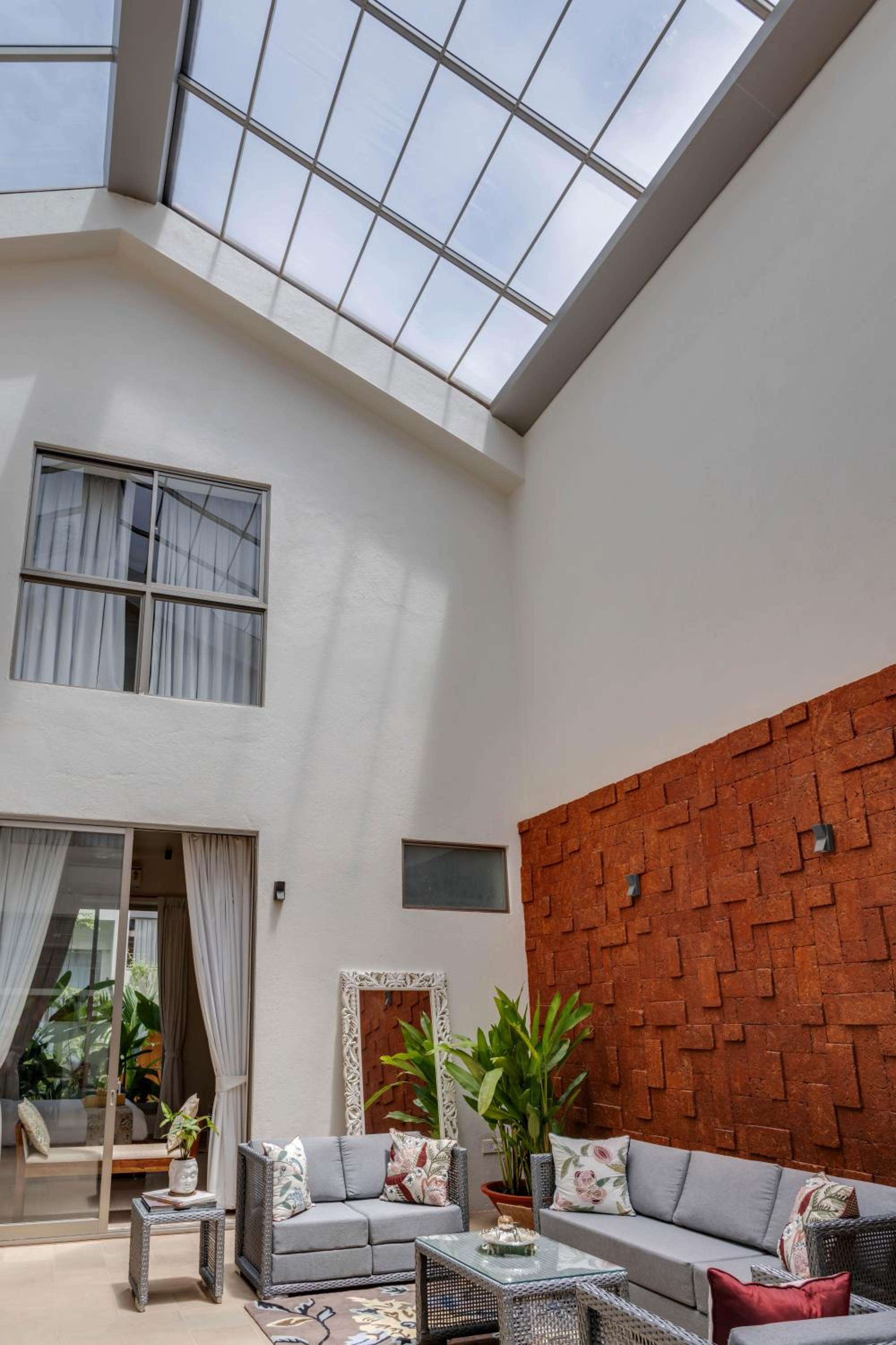 Villa photo 3