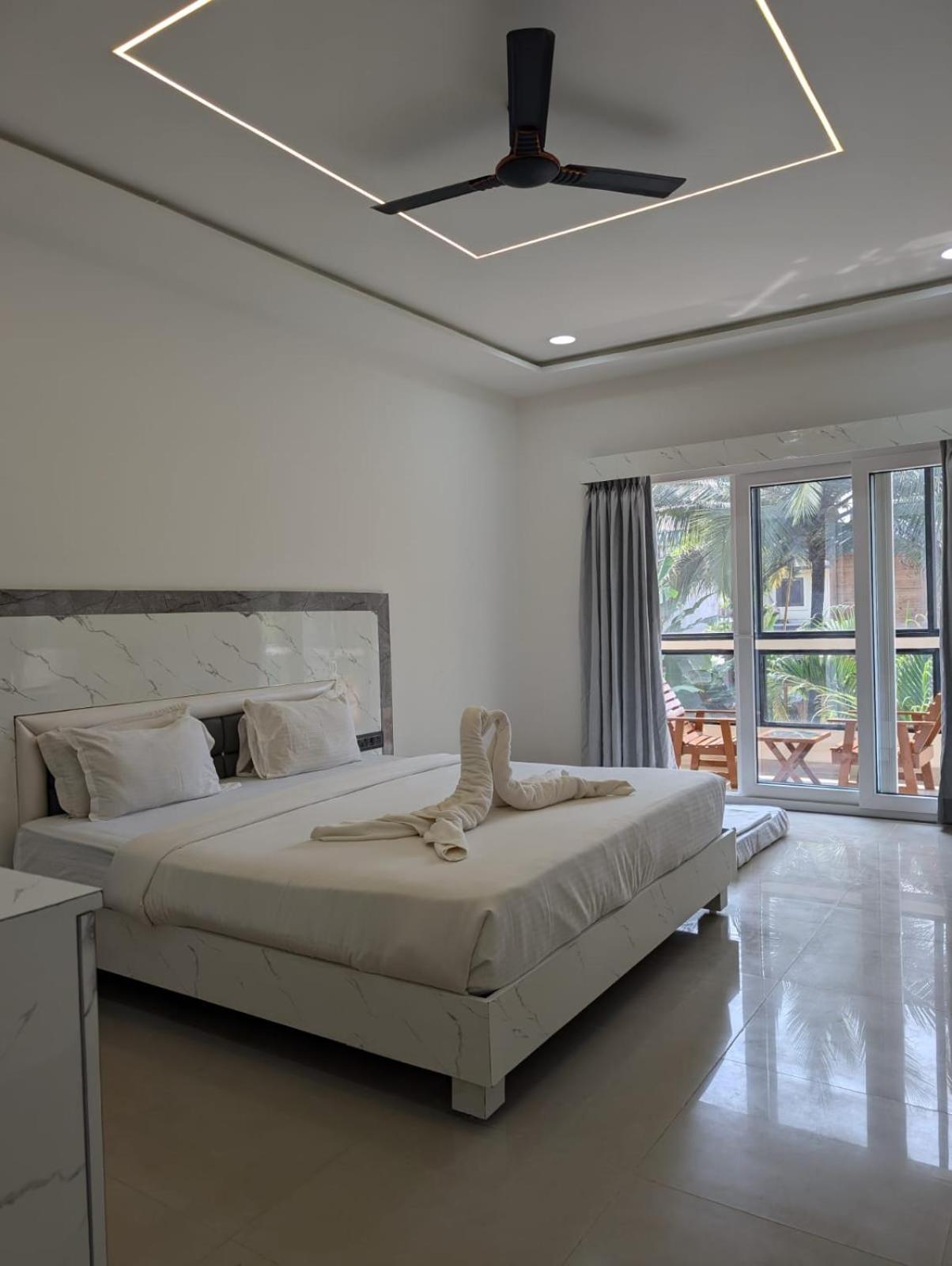 Super Deluxe Double Room photo 2