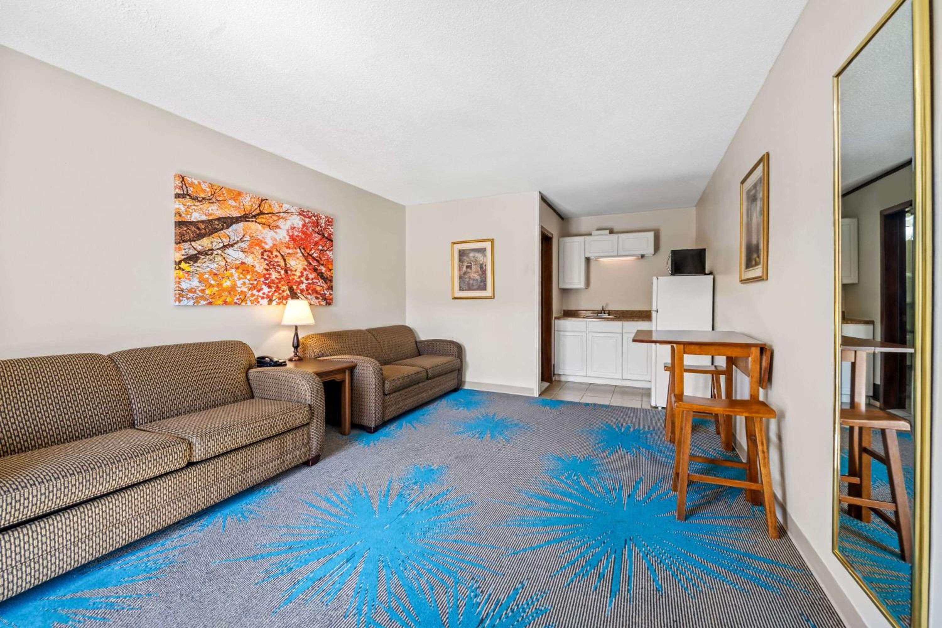 Double Suite - Photo 4
