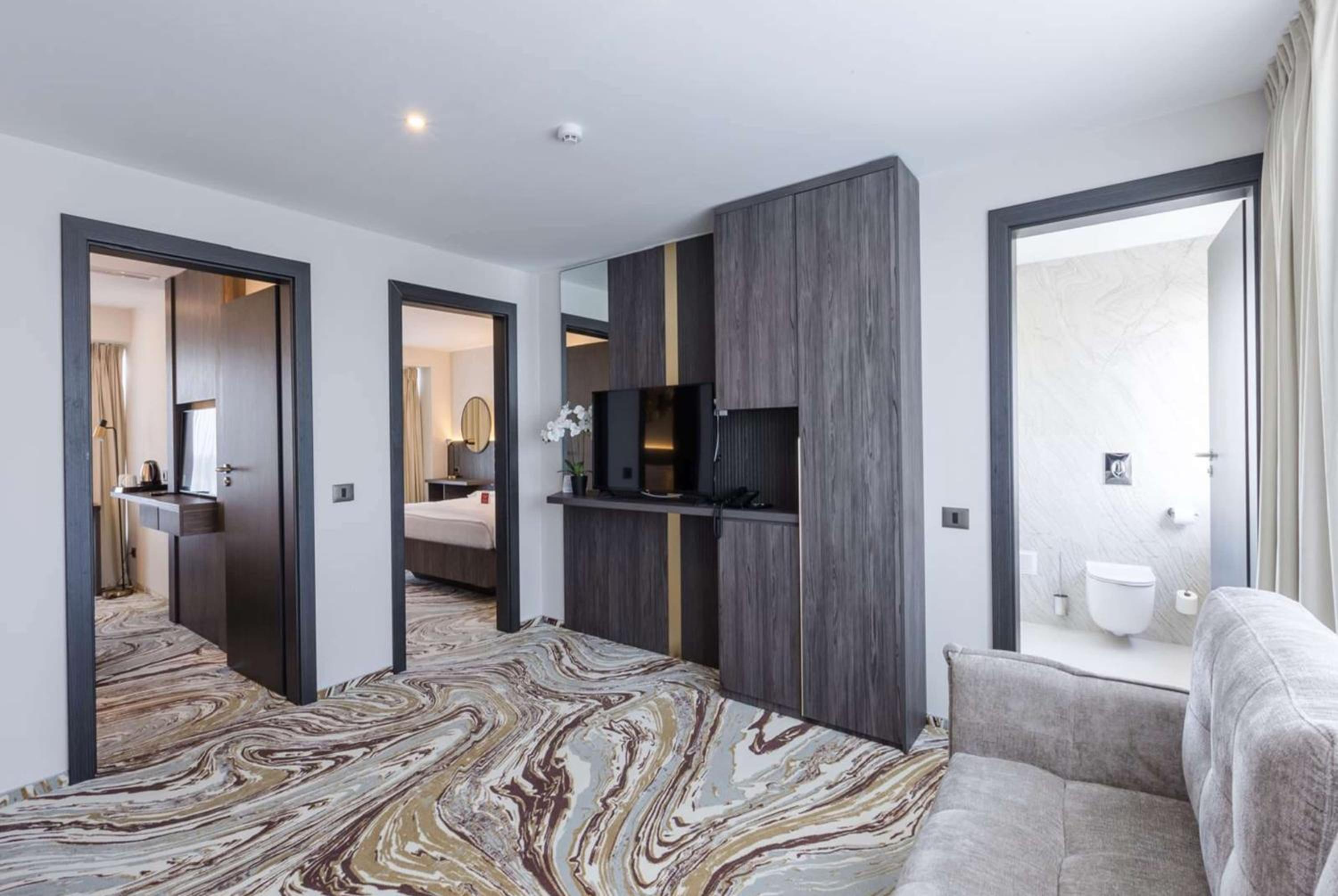 Two-Bedroom Apartment - Photo 1