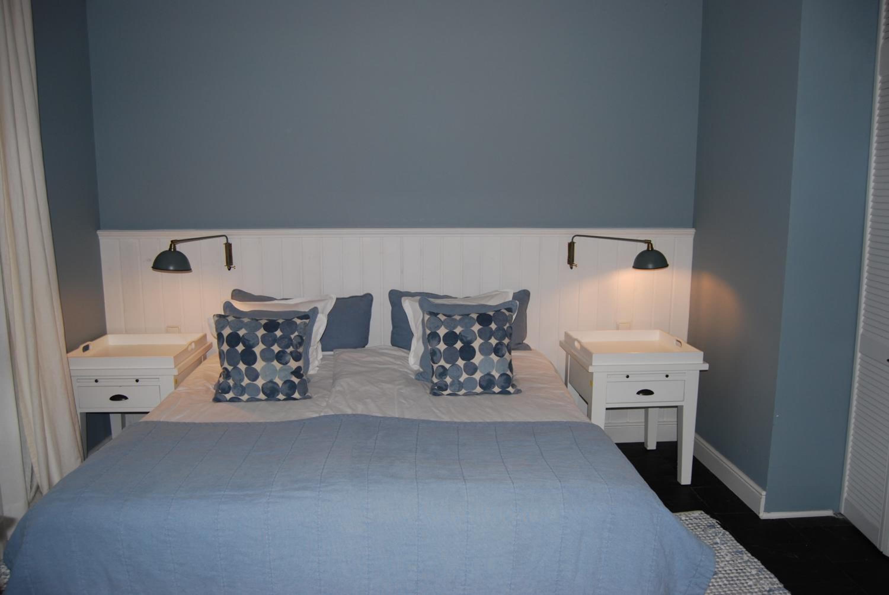 Apartment with Terrace thumbnail 6