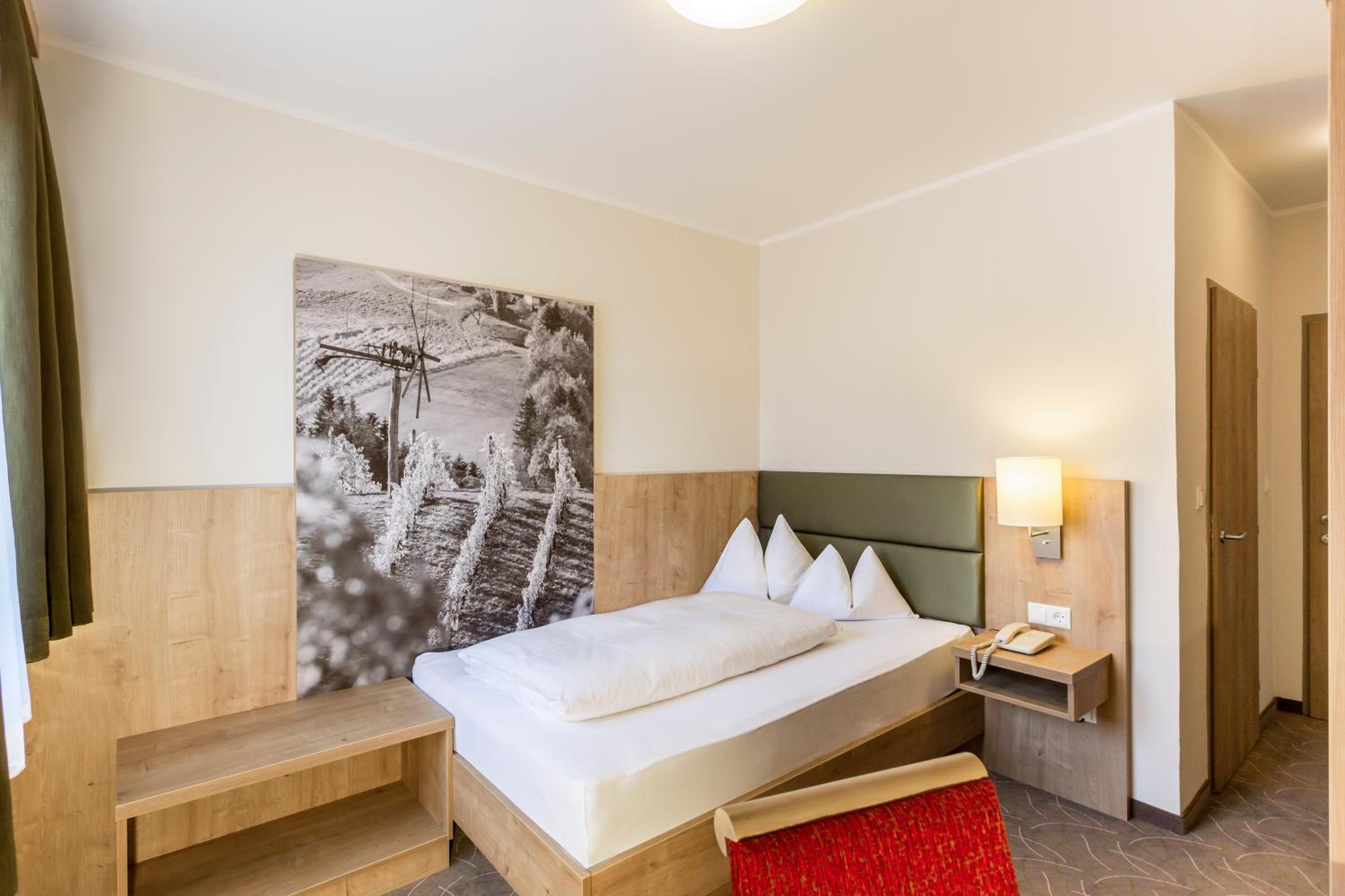 Single Room with Air Conditioning