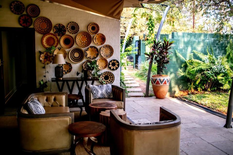 Executive Single