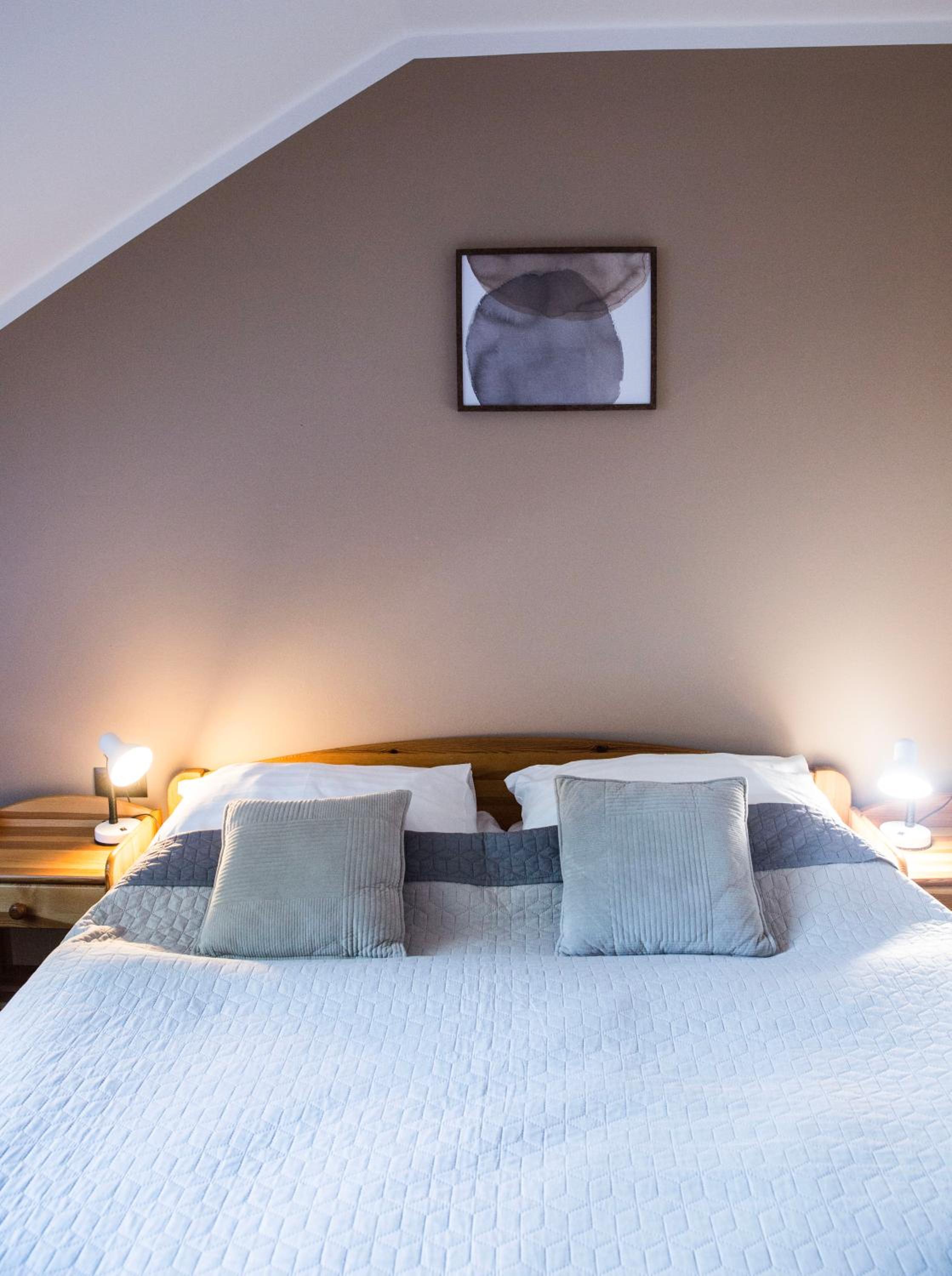 Double Room - Photo 5