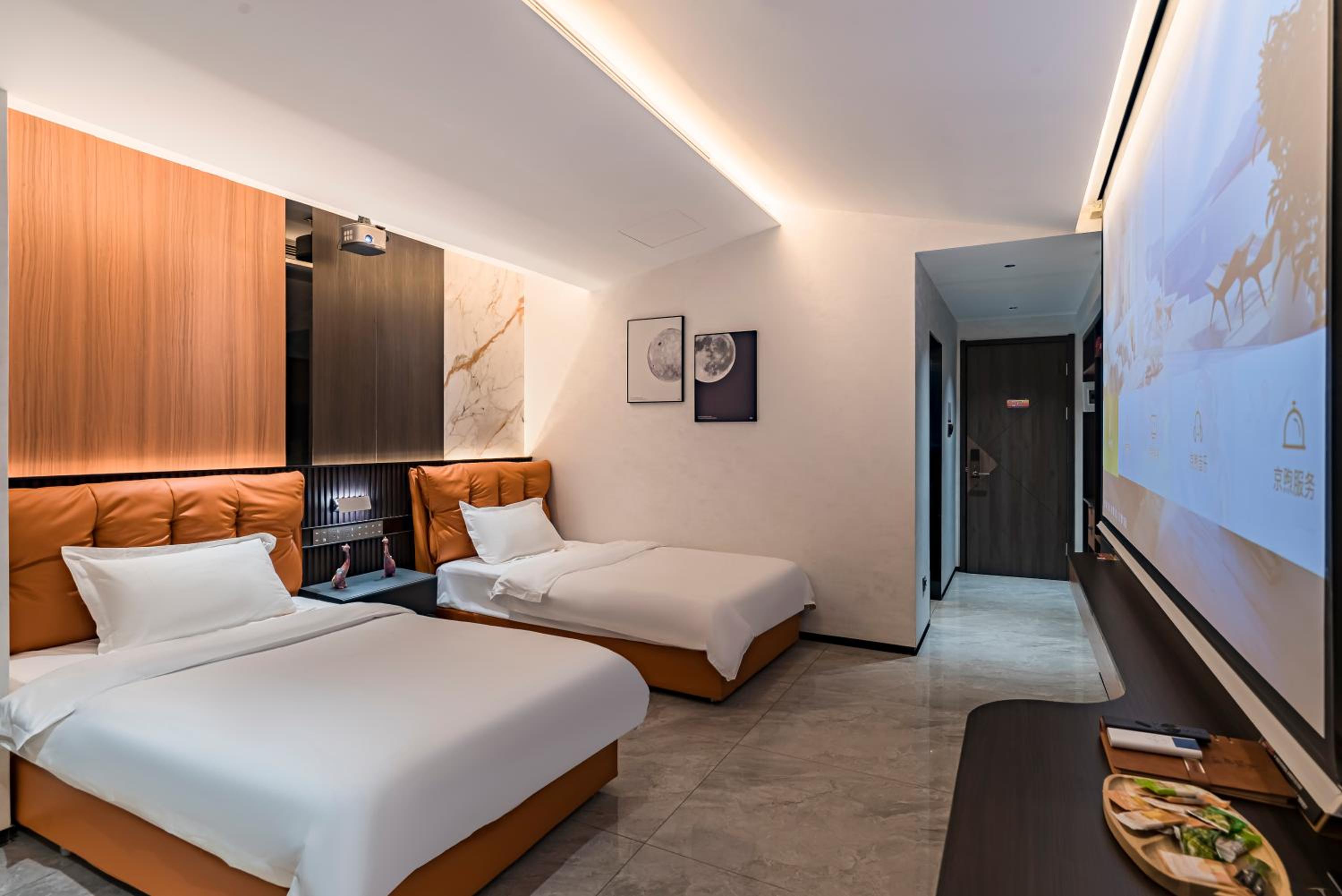 Business Twin Room photo 1