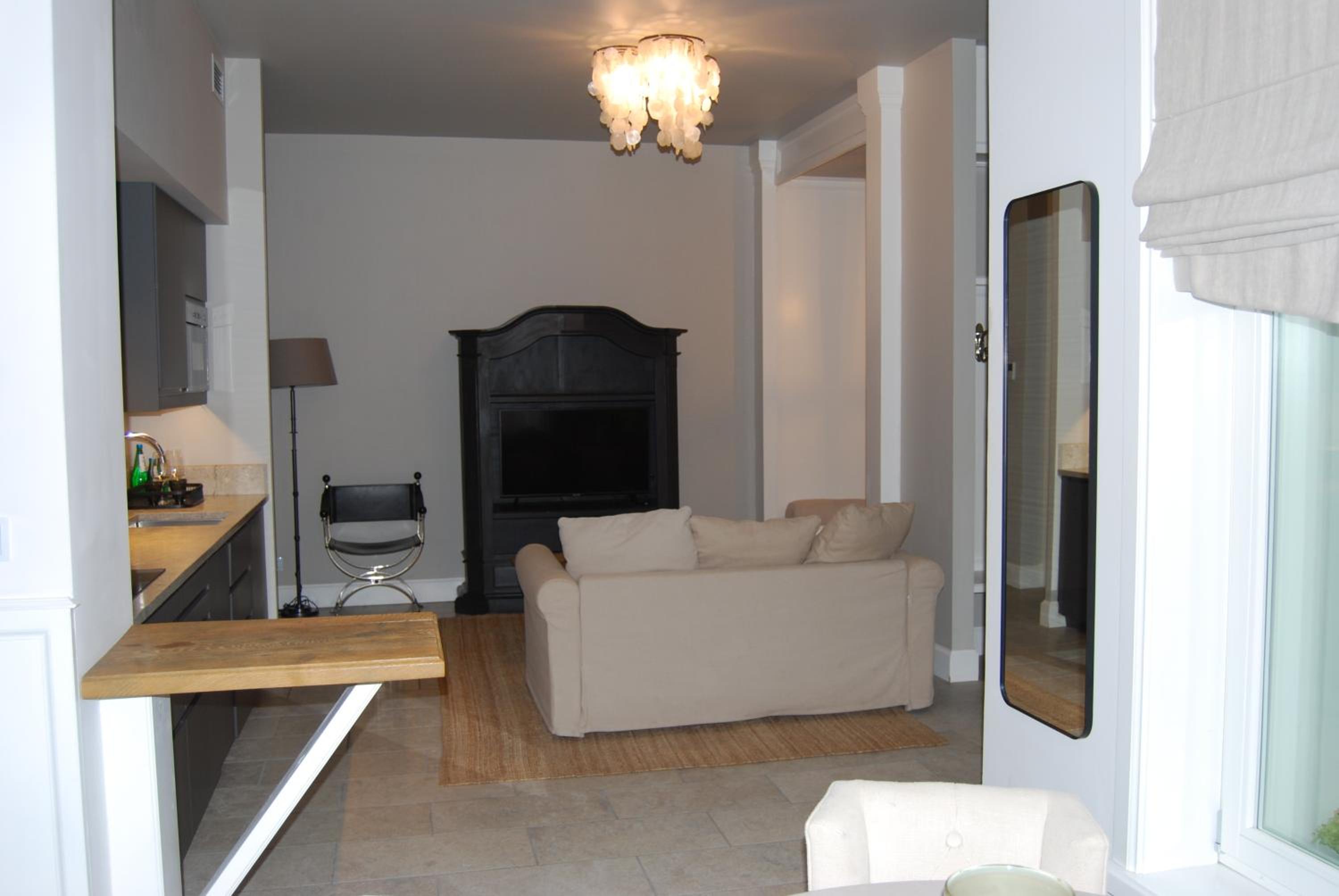 Apartment - Ground Floor thumbnail 6