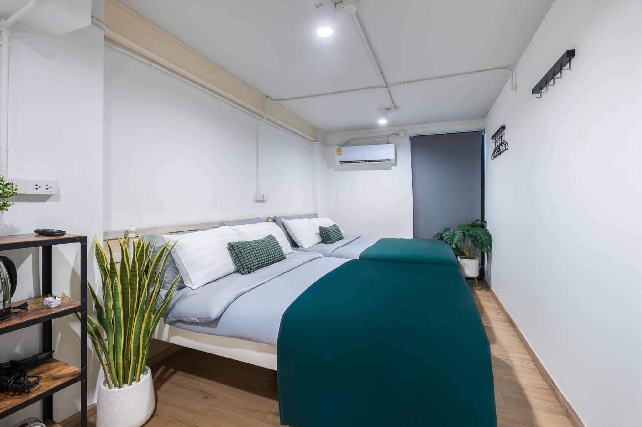 Deluxe Apartment (G Floor) photo 1
