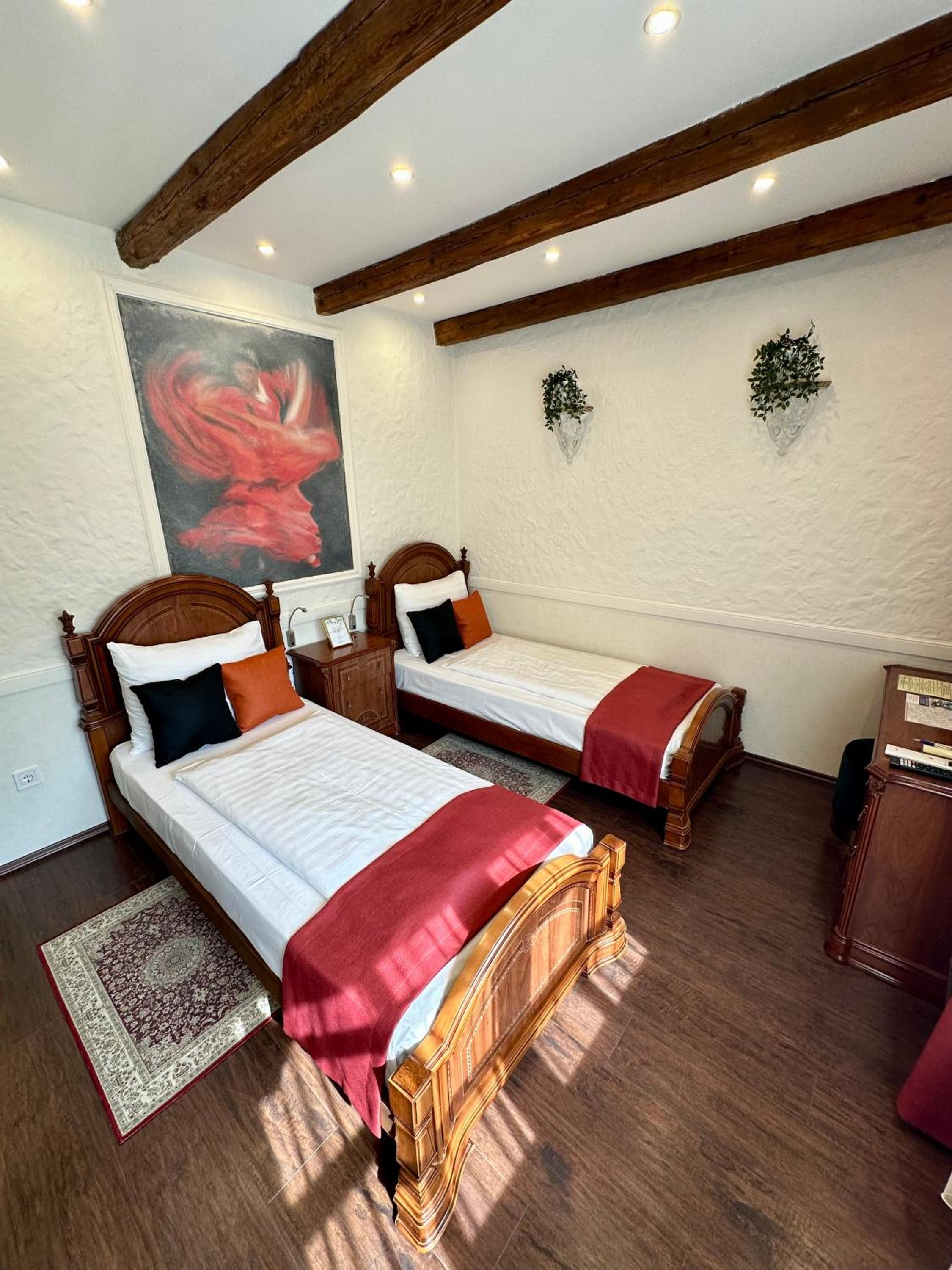 Standard Double Room photo 1
