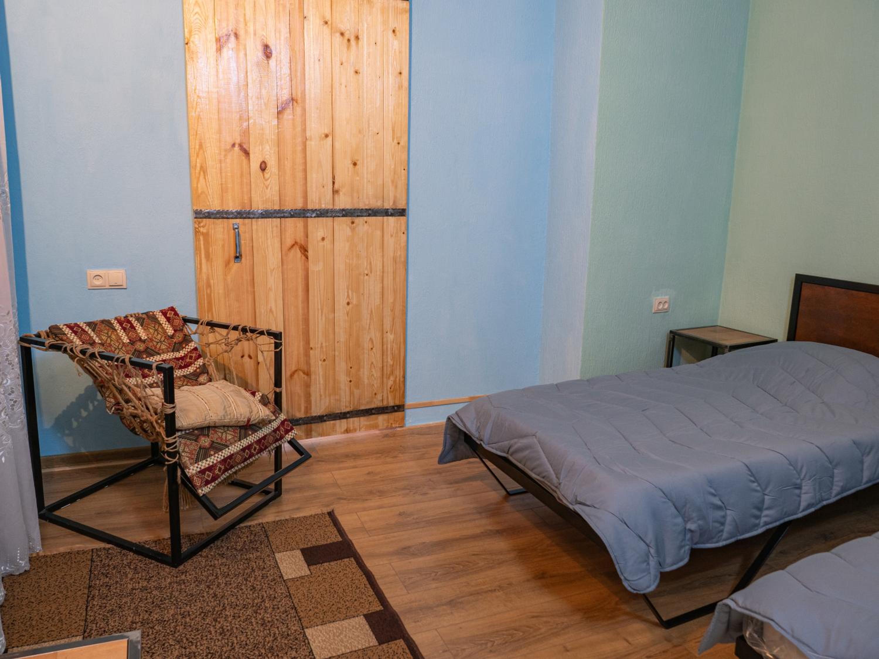 Two-Bedroom Apartment with Balcony photo 3
