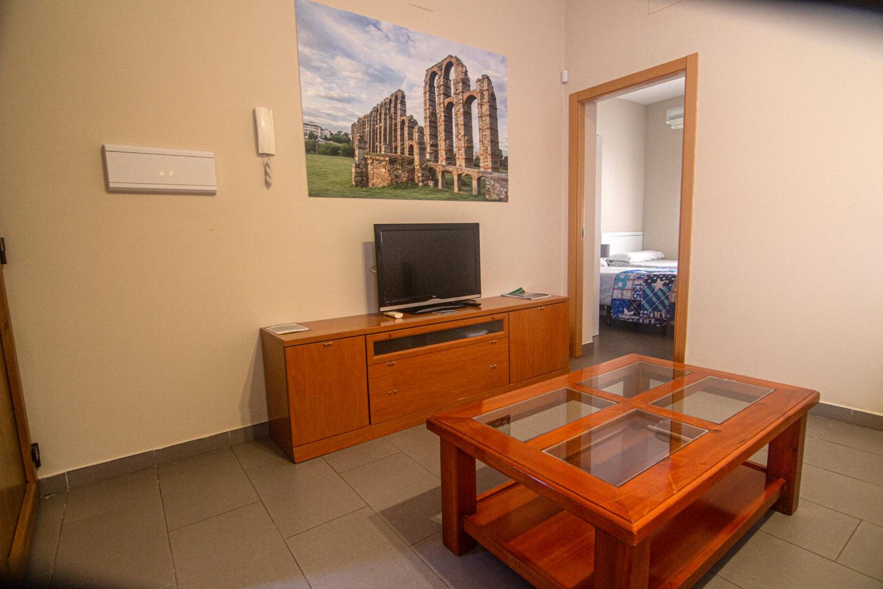Two-Bedroom Apartment photo 2